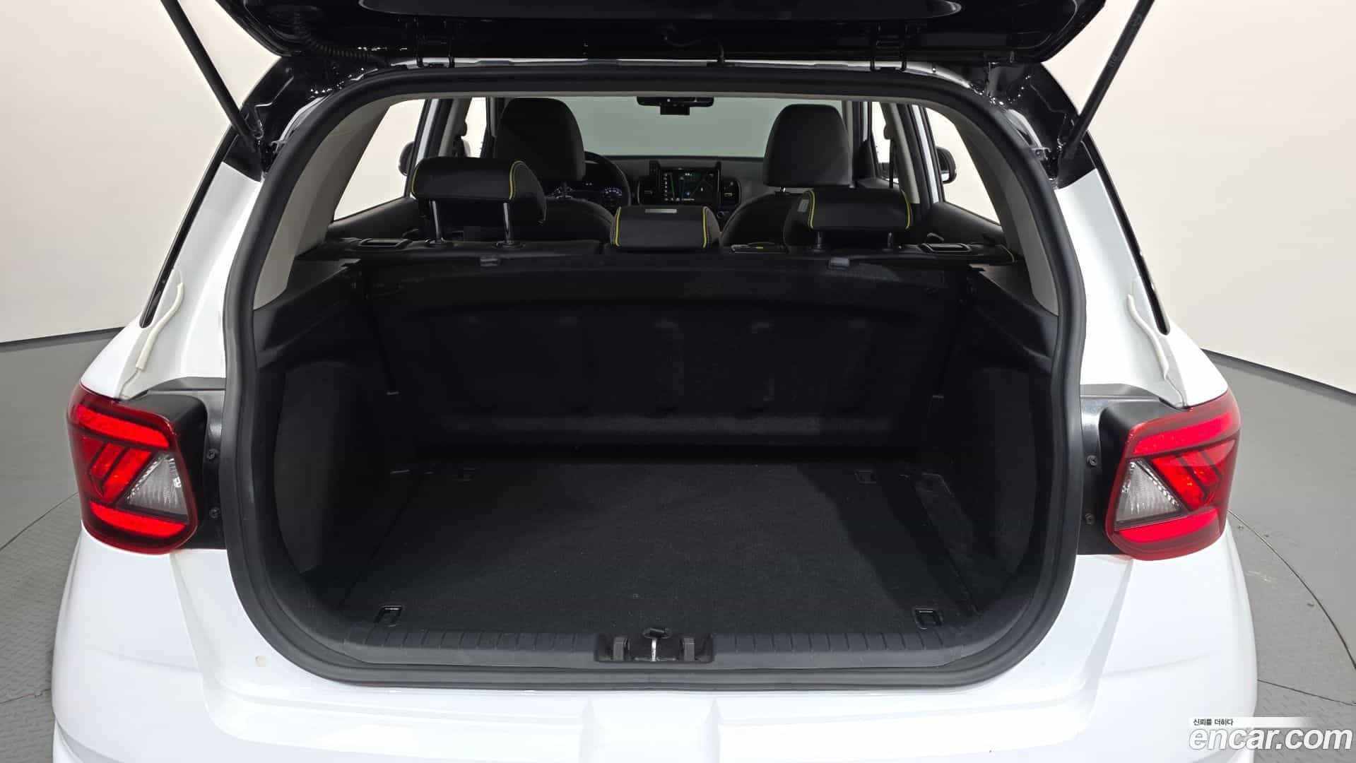 Venue Hyundai 2021.0-OPTION-020