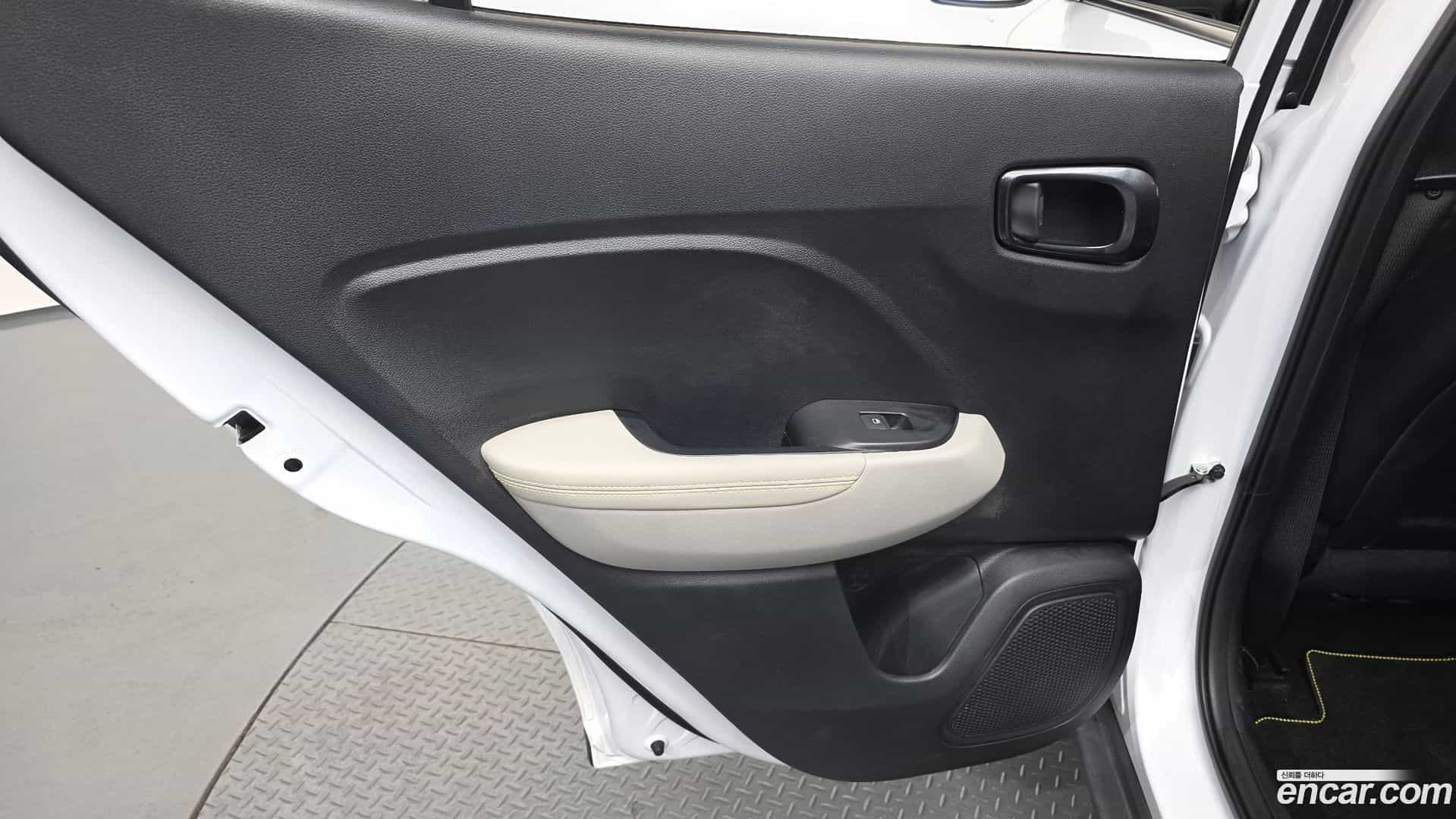 Venue Hyundai 2021.0-INNER-035