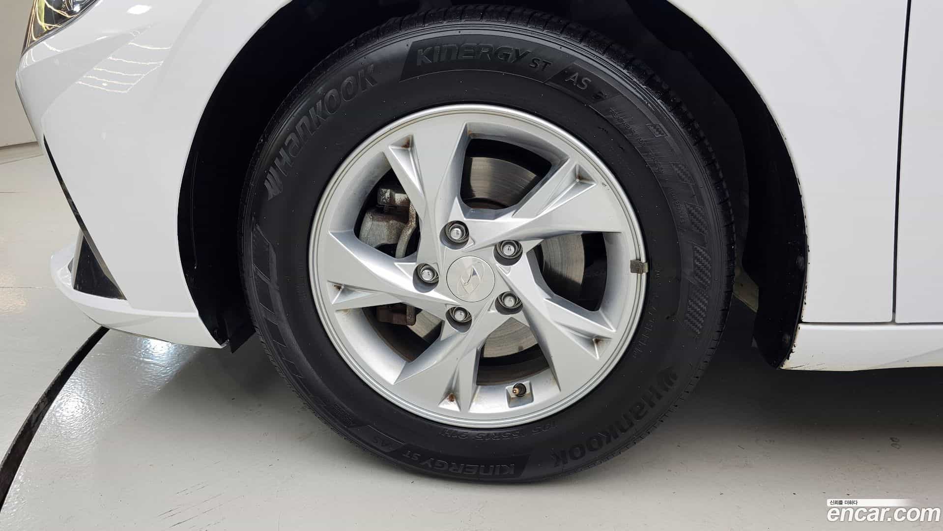 AVANTE Hyundai 2021.8-OUTER-005