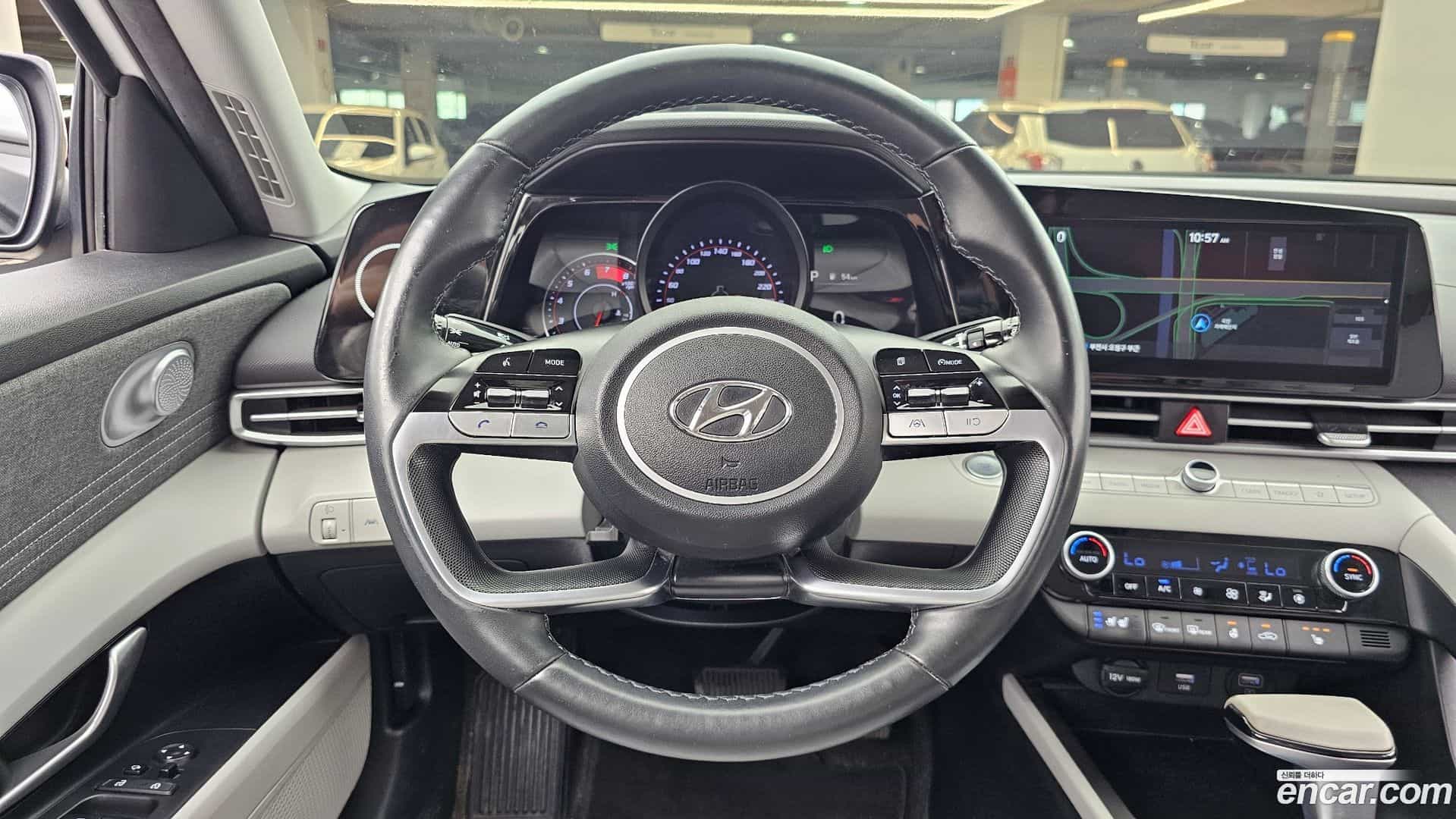 AVANTE Hyundai 2021.8-OPTION-017