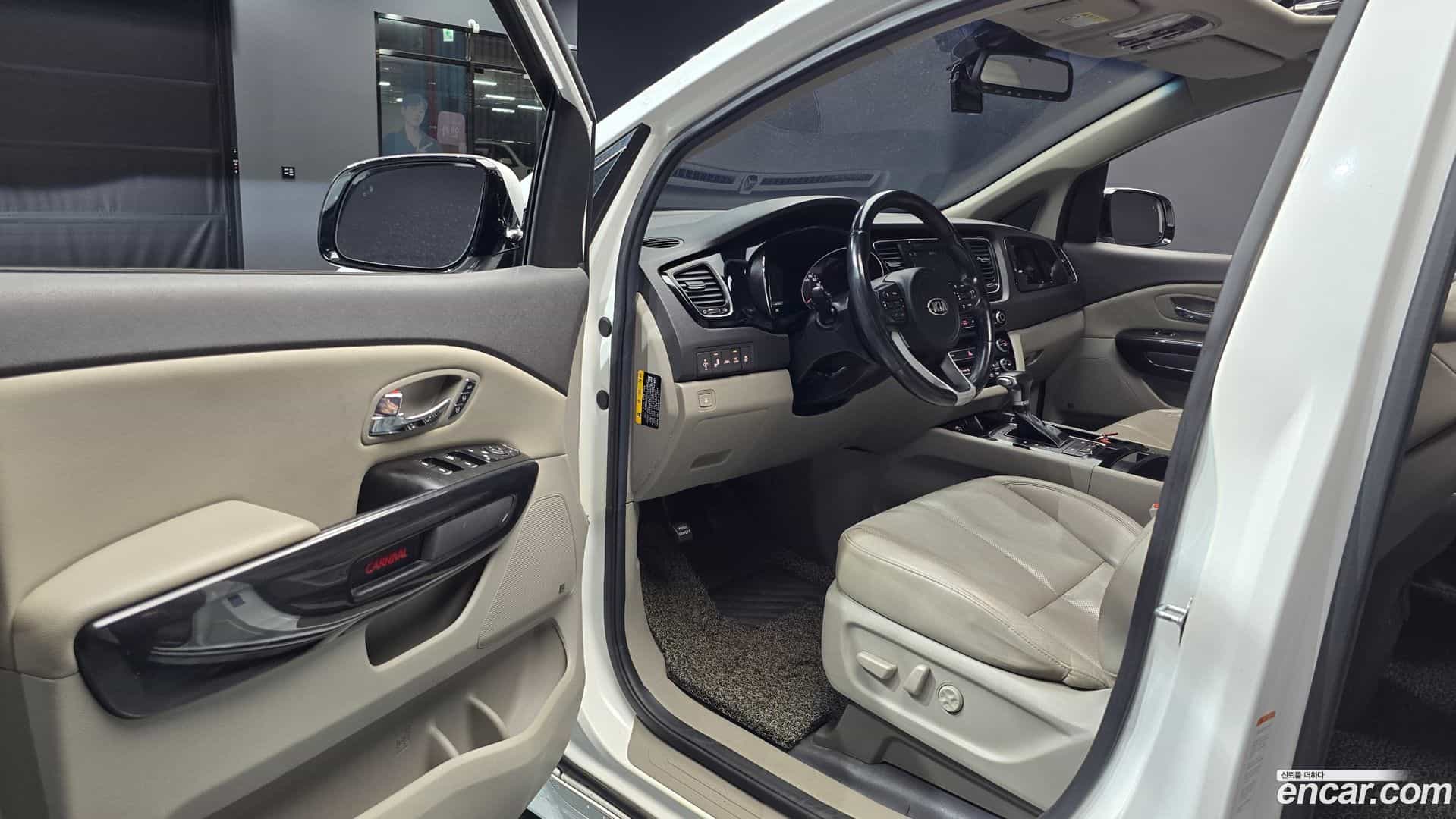 Canival Kia 2016.11-INNER-010