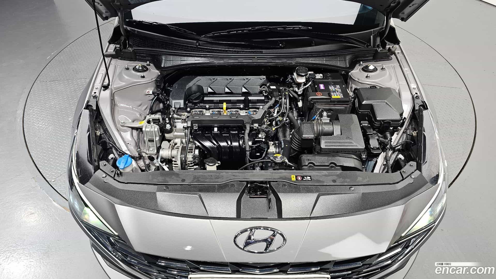 AVANTE Hyundai 2020.8-OUTER-006