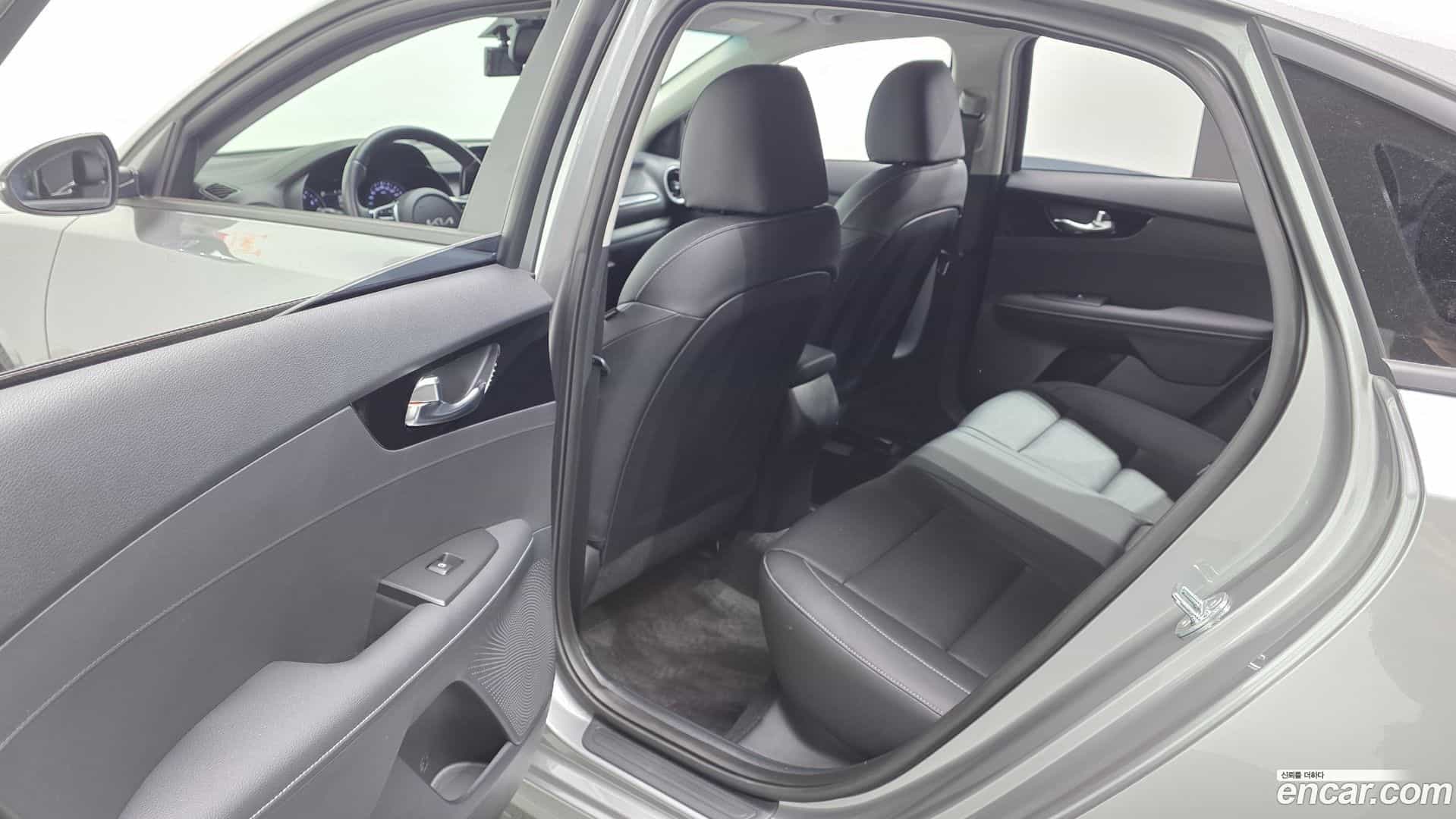 K3 Kia 2023.9-OPTION-015