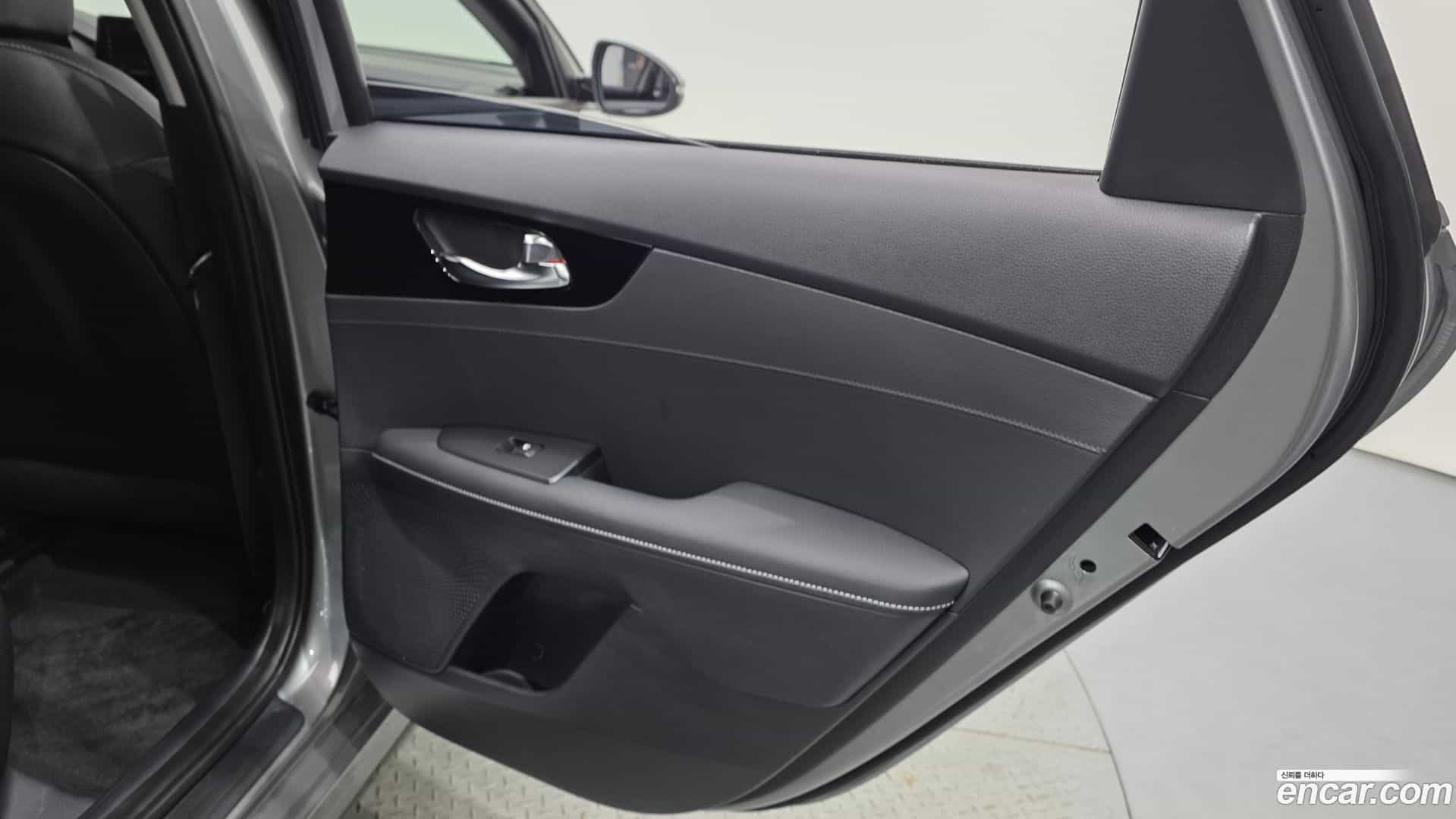K3 Kia 2023.9-INNER-035