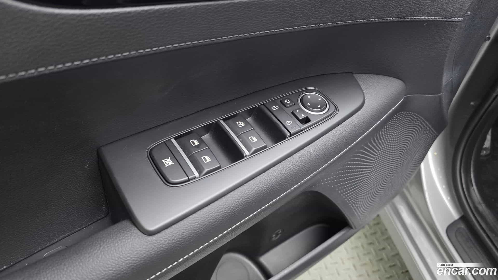 K3 Kia 2023.9-OPTION-040