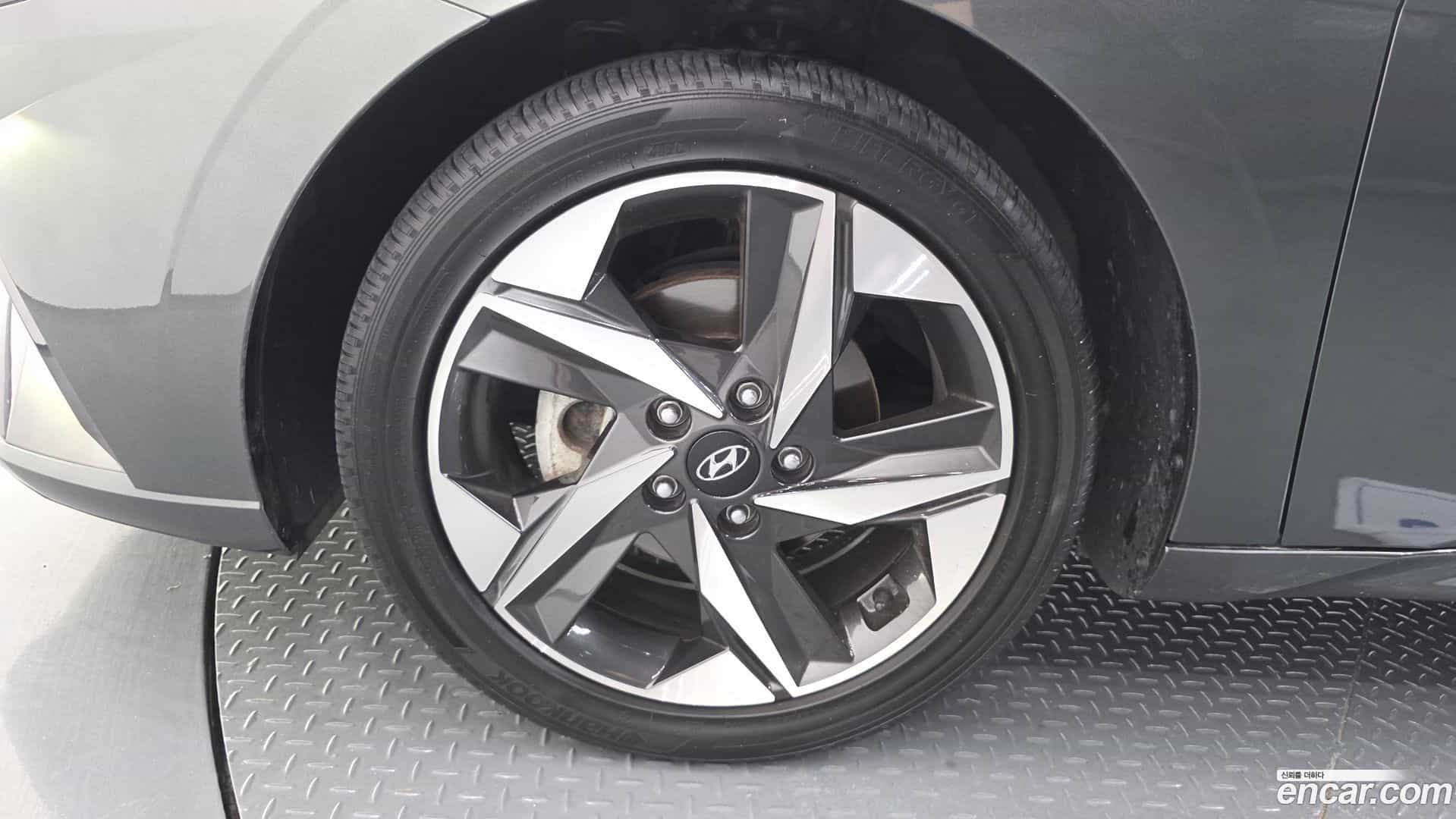 AVANTE Hyundai 2022.5-OUTER-005