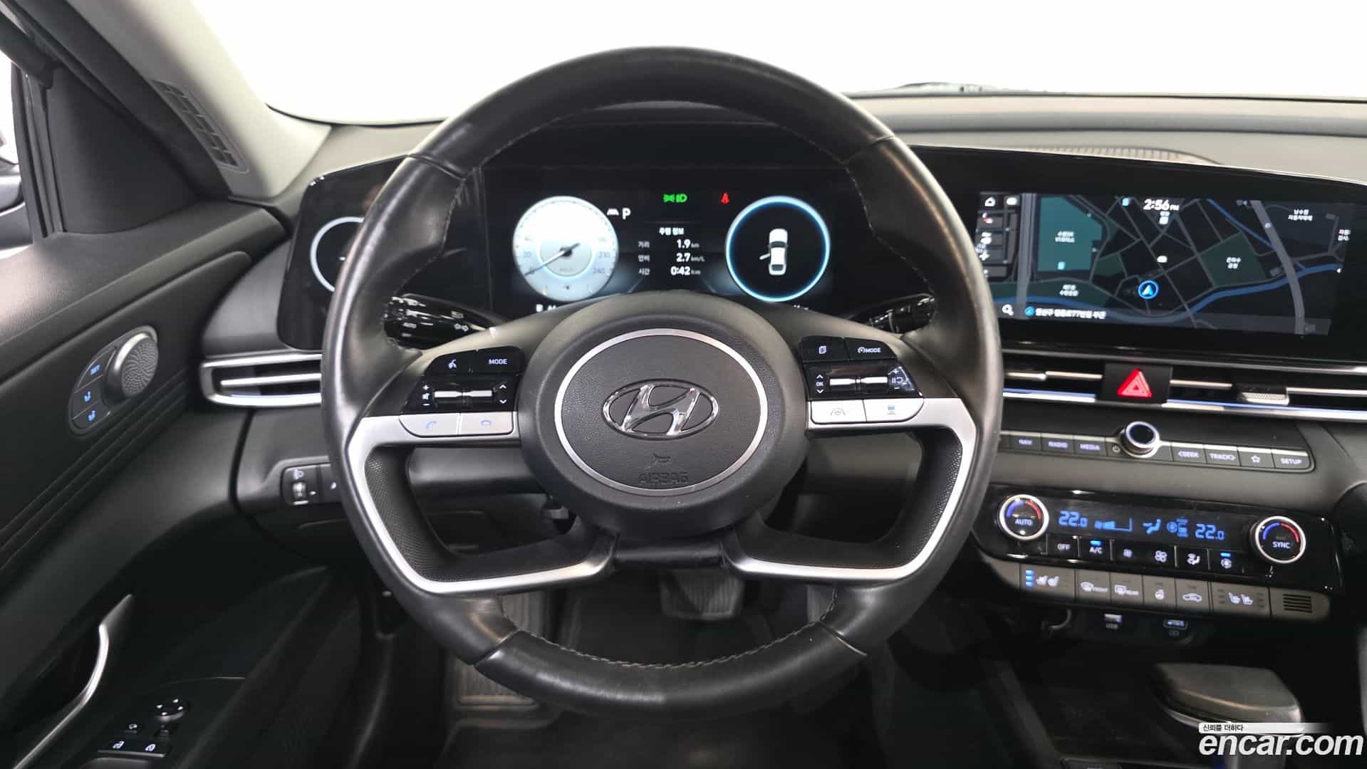 AVANTE Hyundai 2022.5-OPTION-018