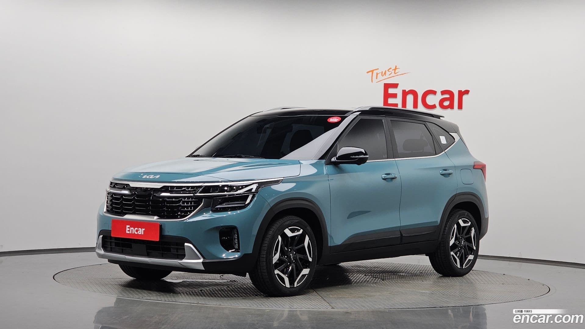 Main__Slider__Photo:Seltos Kia 2023.8-0