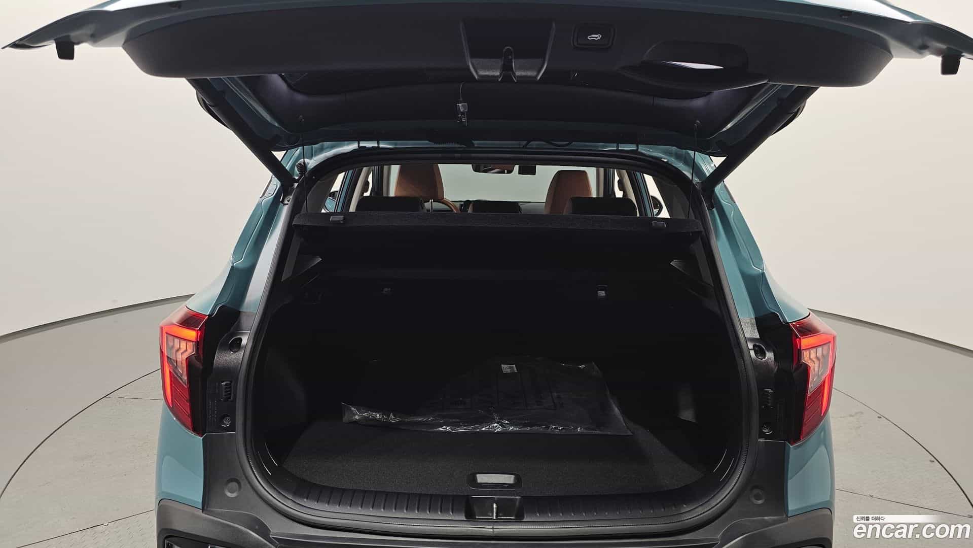 Seltos Kia 2023.8-OPTION-024