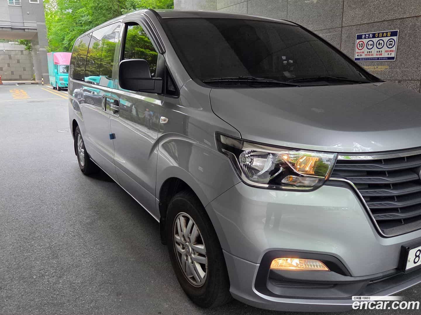 Starex Hyundai 2019.11-OUTER-002