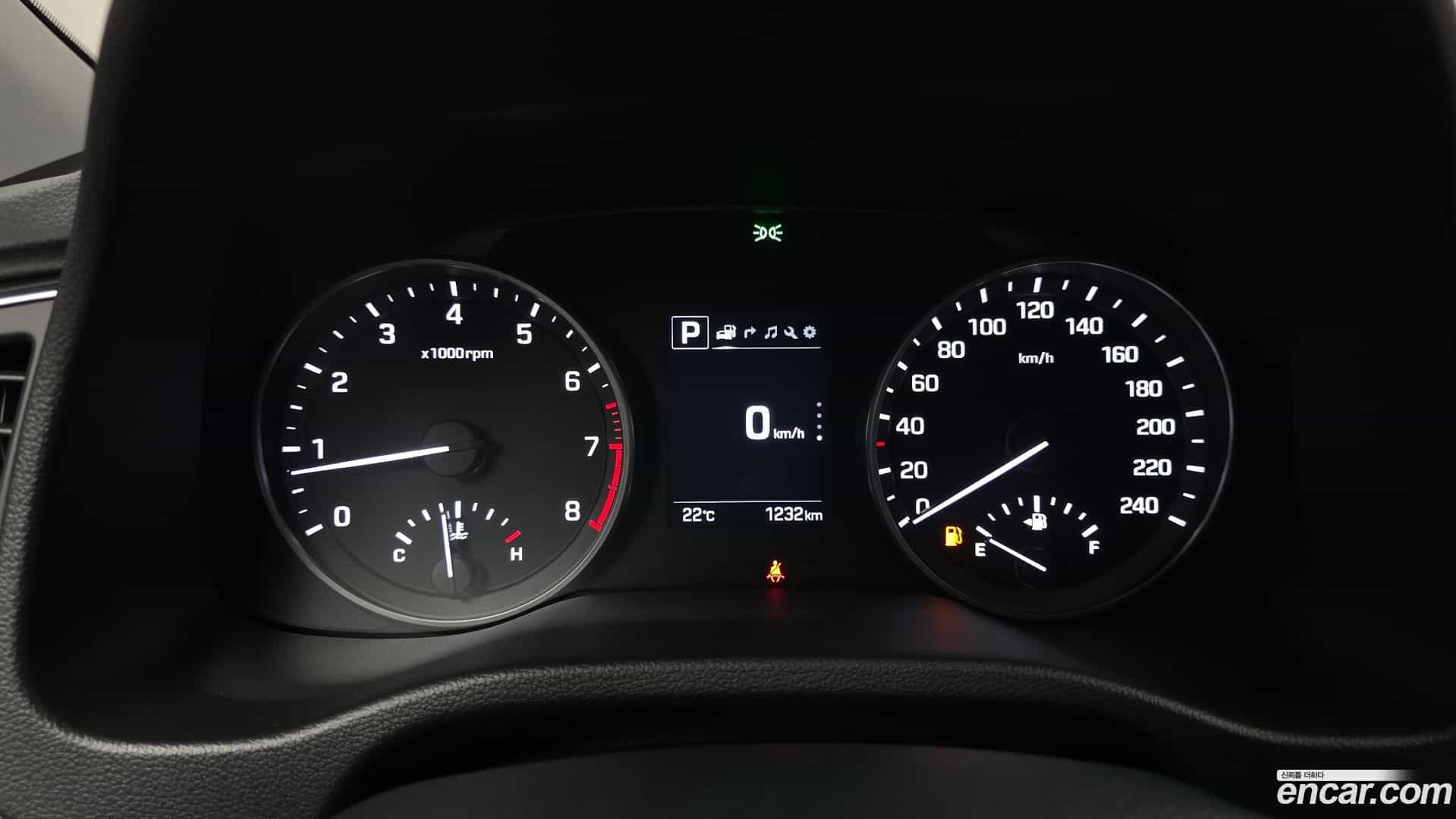 AVANTE Hyundai 2017.9-INNER-008