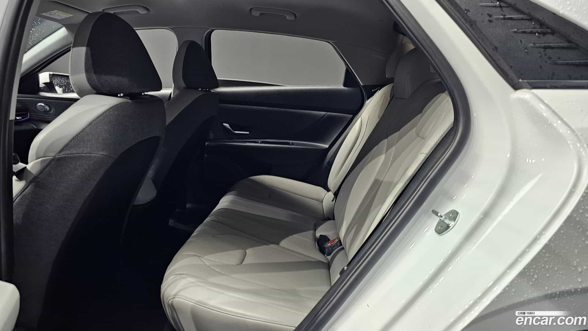 AVANTE Hyundai 2021.5-OPTION-016