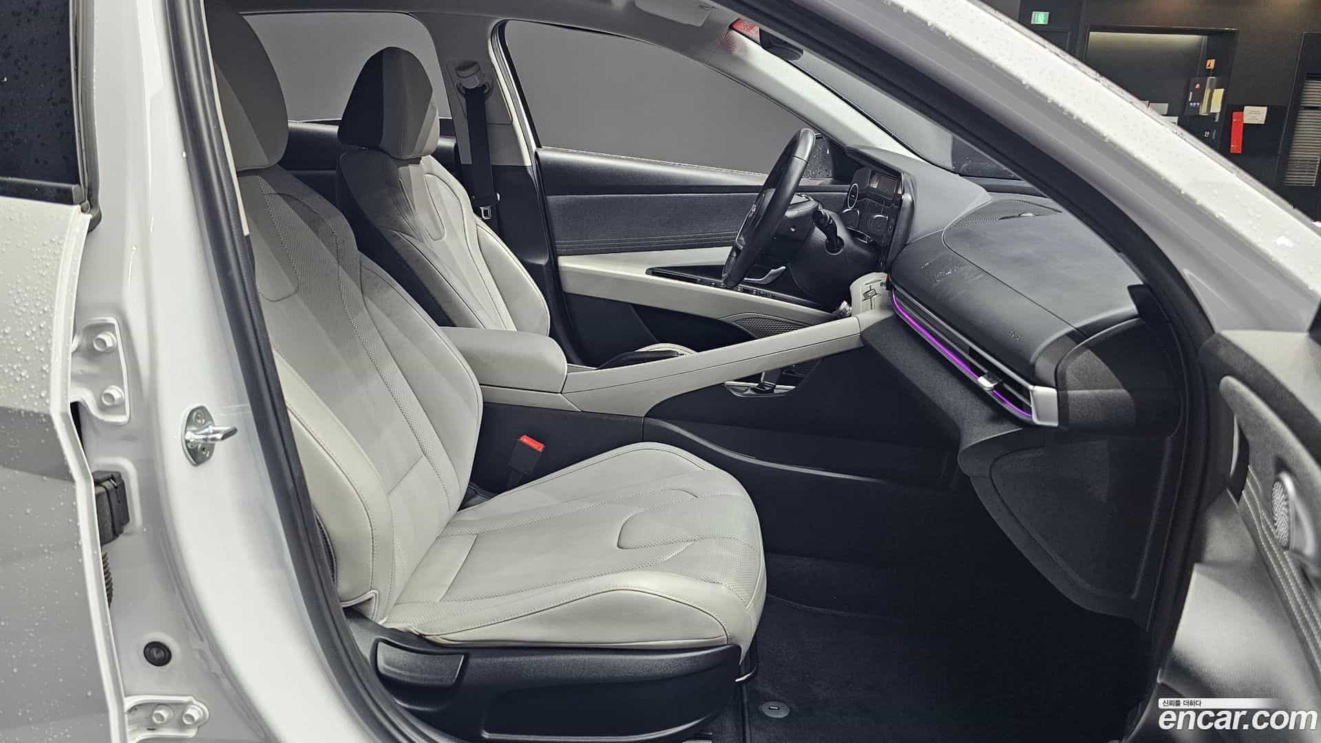 AVANTE Hyundai 2021.5-INNER-036