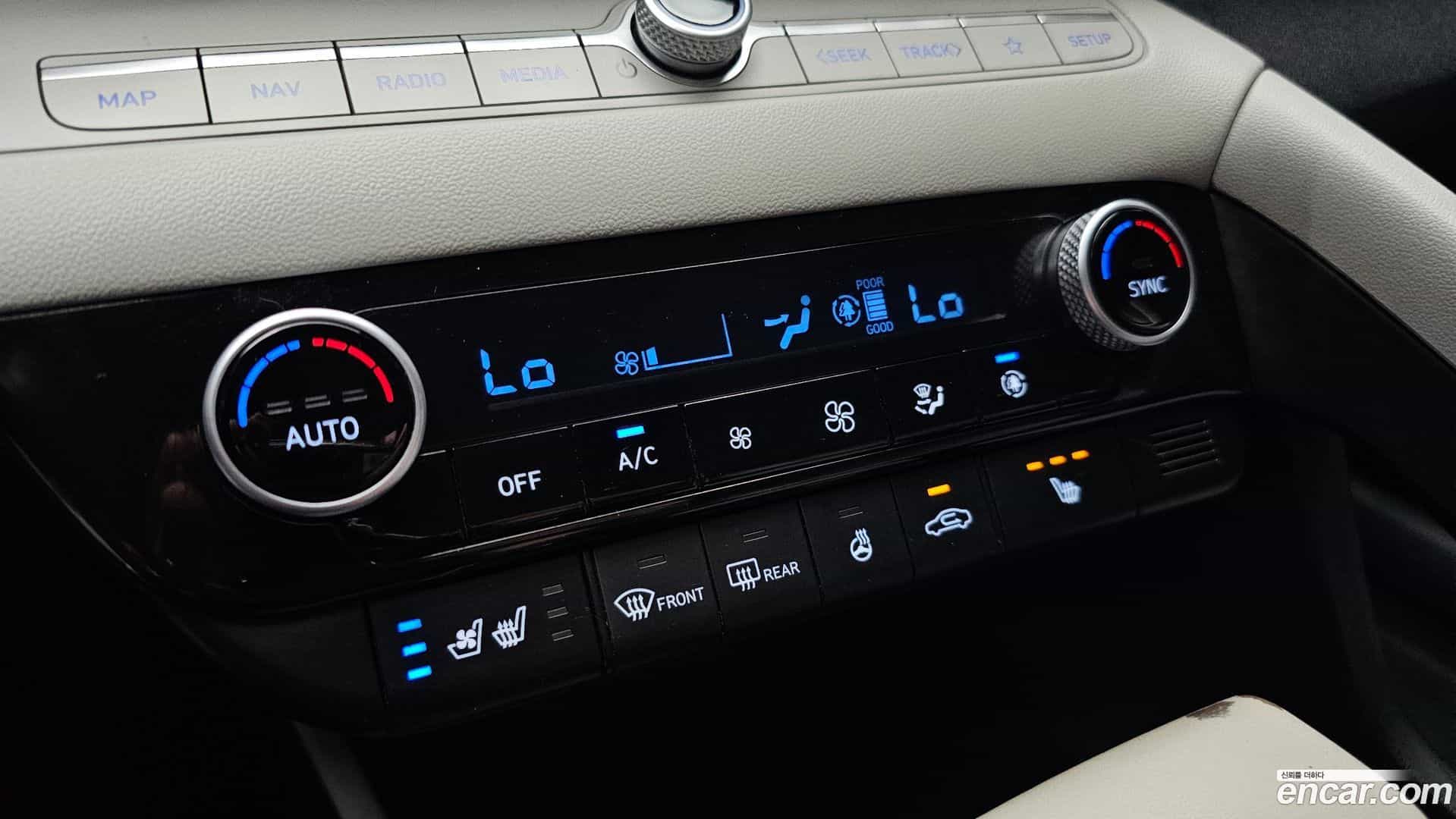 AVANTE Hyundai 2021.5-OPTION-042