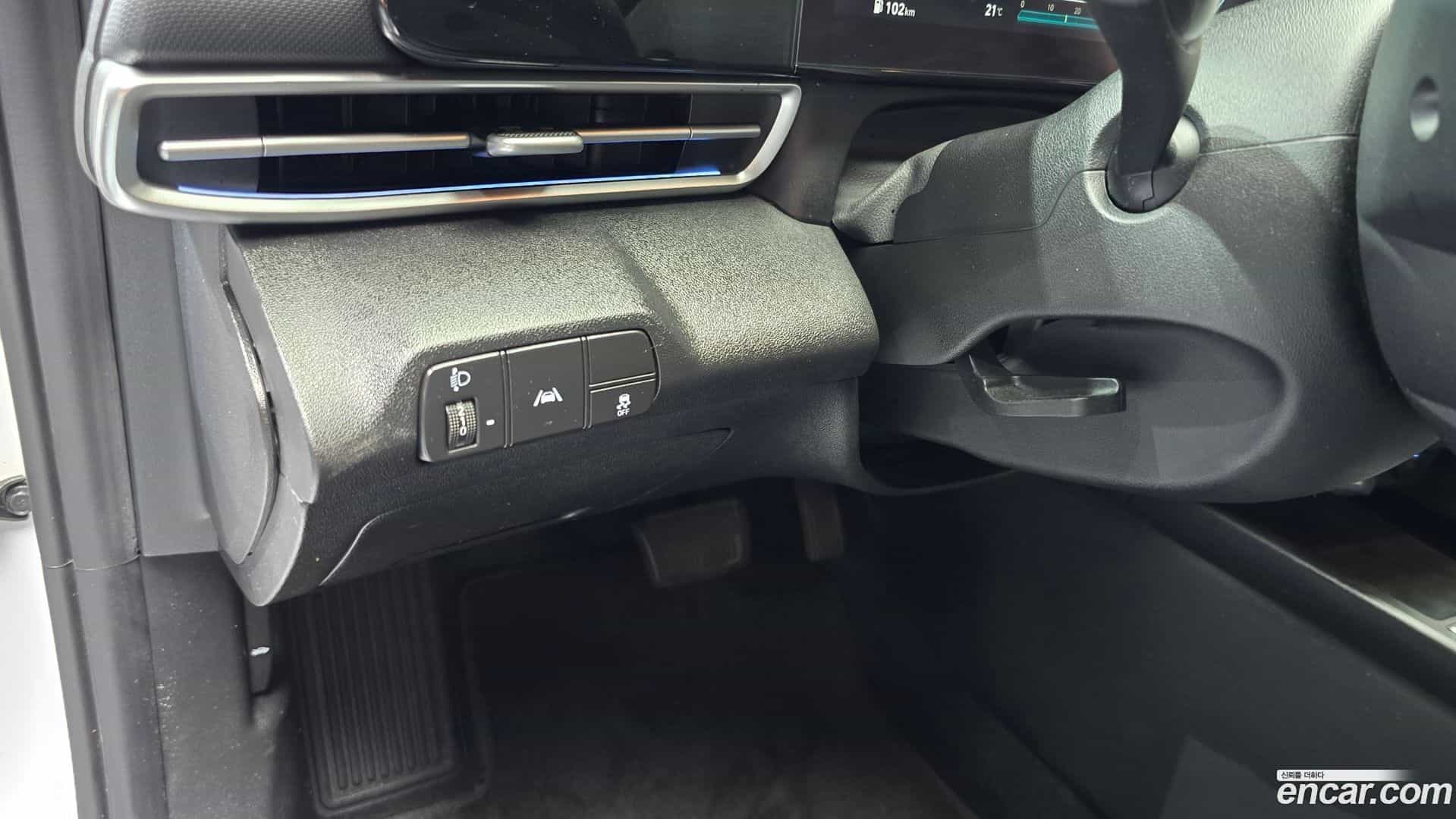 AVANTE Hyundai 2021.0-OPTION-022