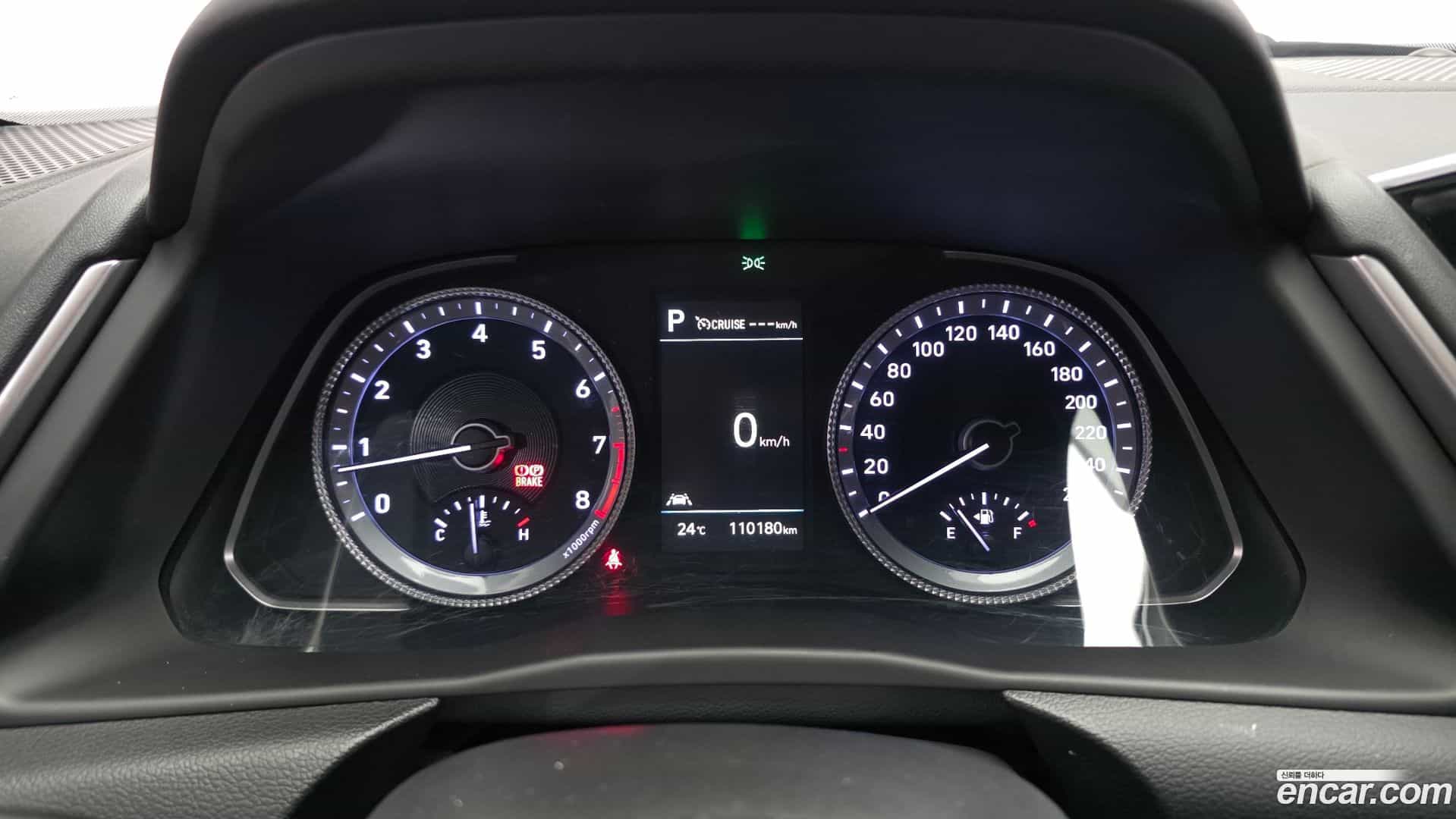 Sonata Hyundai 2022.2-INNER-008