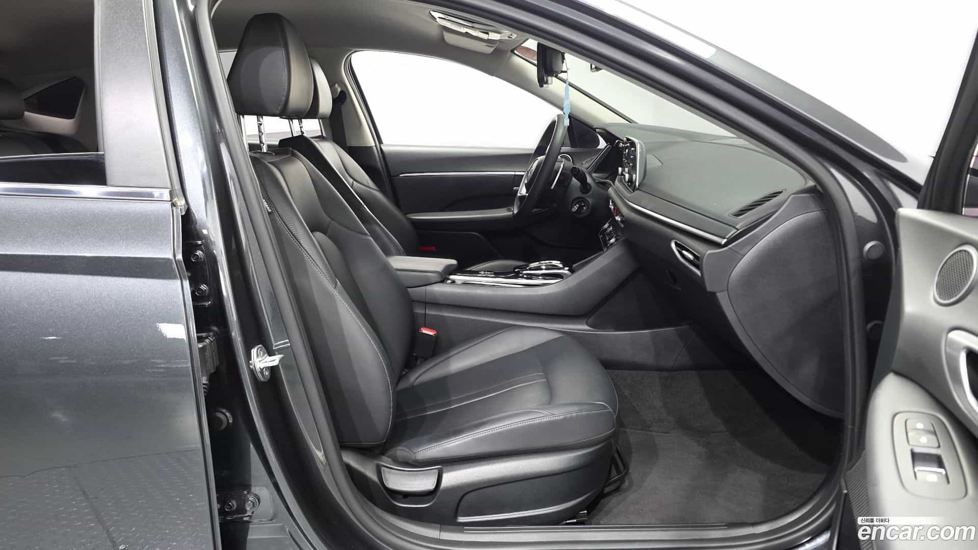 Sonata Hyundai 2022.2-OPTION-015