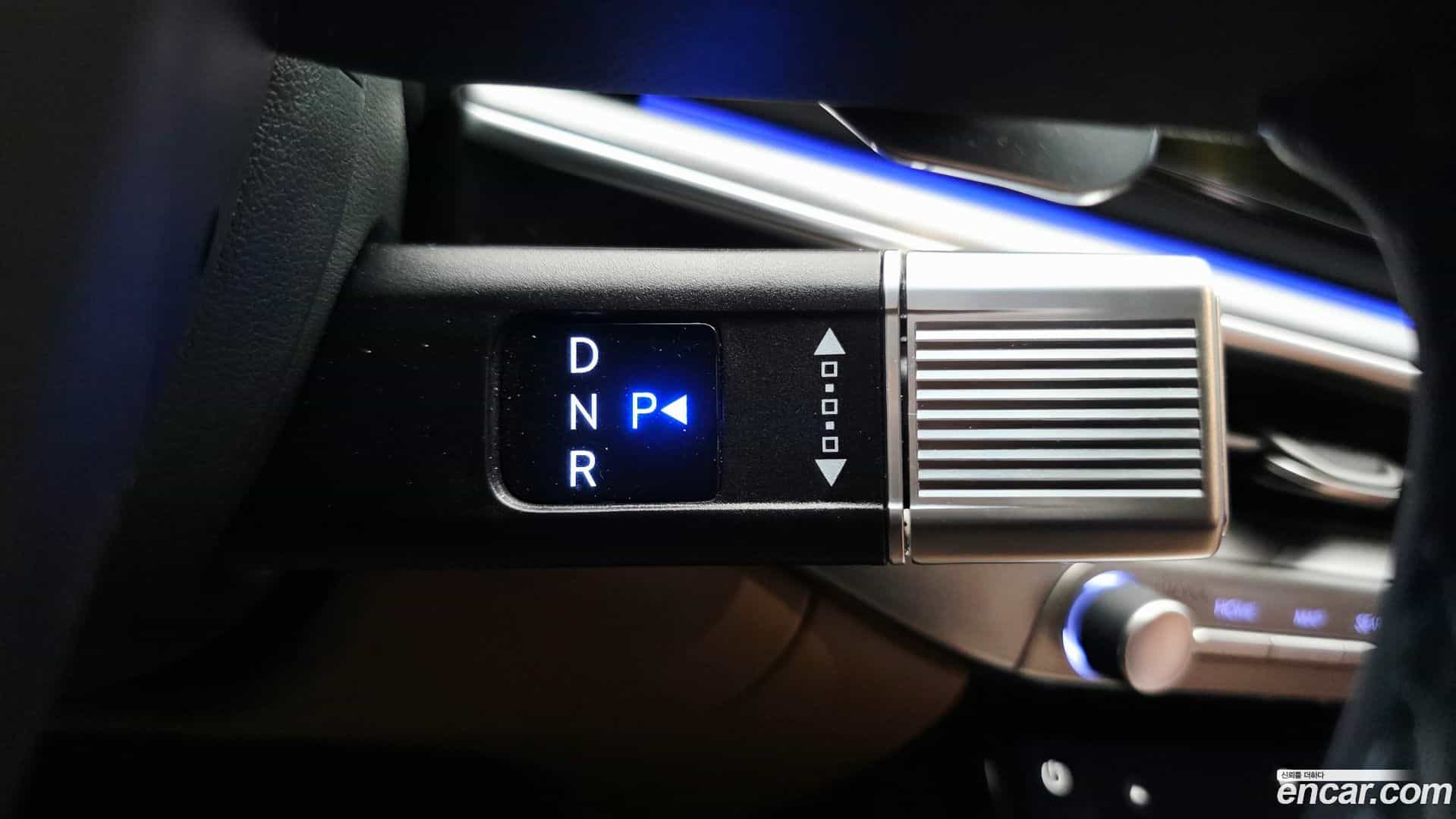 Grandeur Hyundai 2024.3-INNER-009