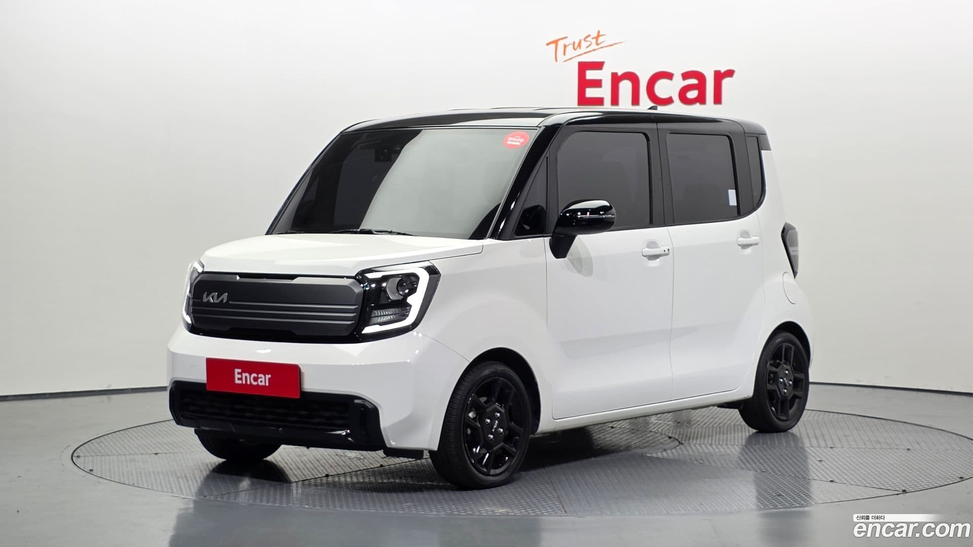Main__Slider__Photo:RAY Kia 2023.1-0