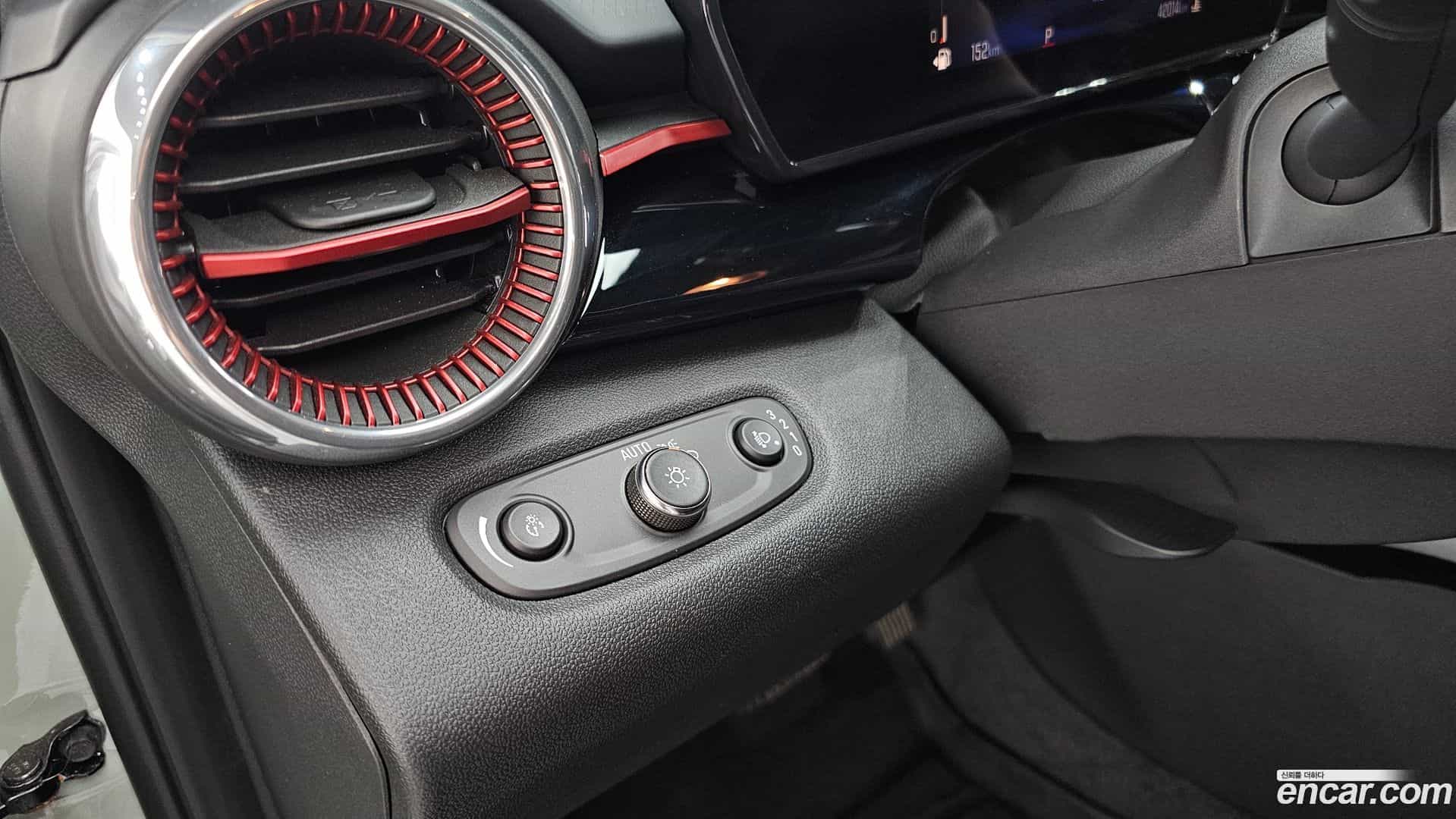 Trax Chevrolet 2024.0-OPTION-023