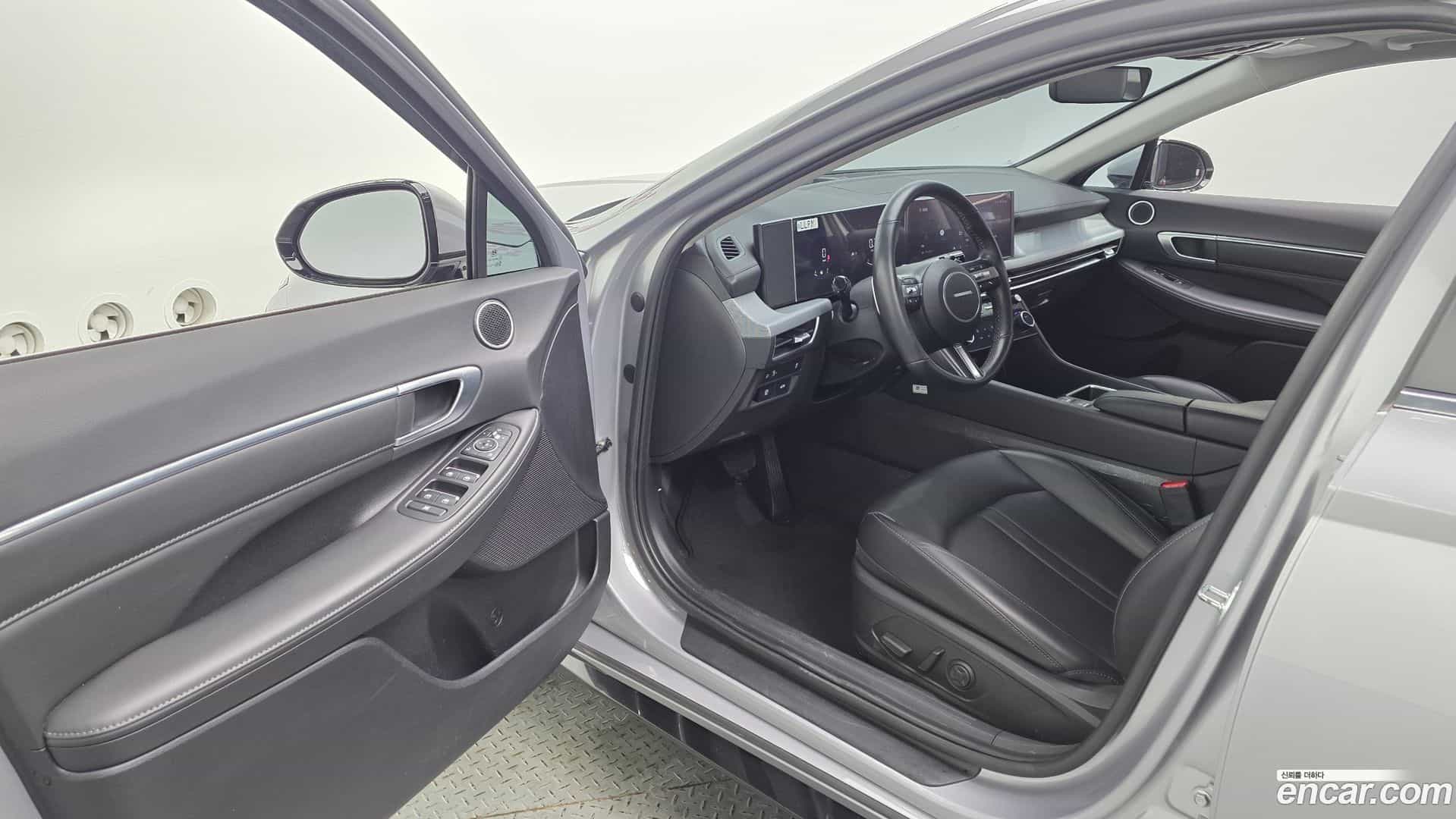 Sonata Hyundai 2024.4-INNER-010
