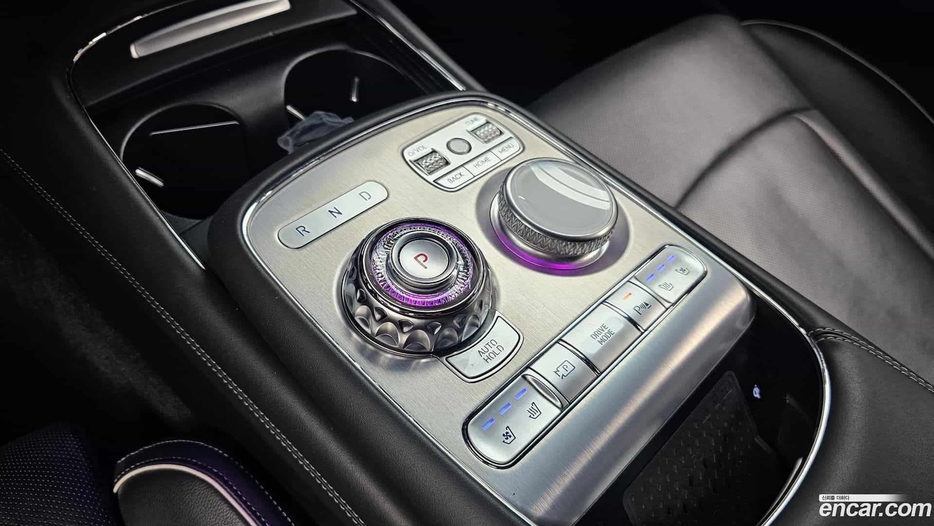 G90 Genesis 2022.1-INNER-009