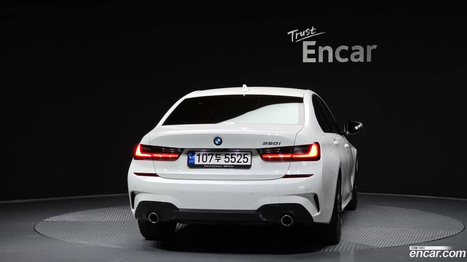 3-Series BMW 2022.2-OUTER-004