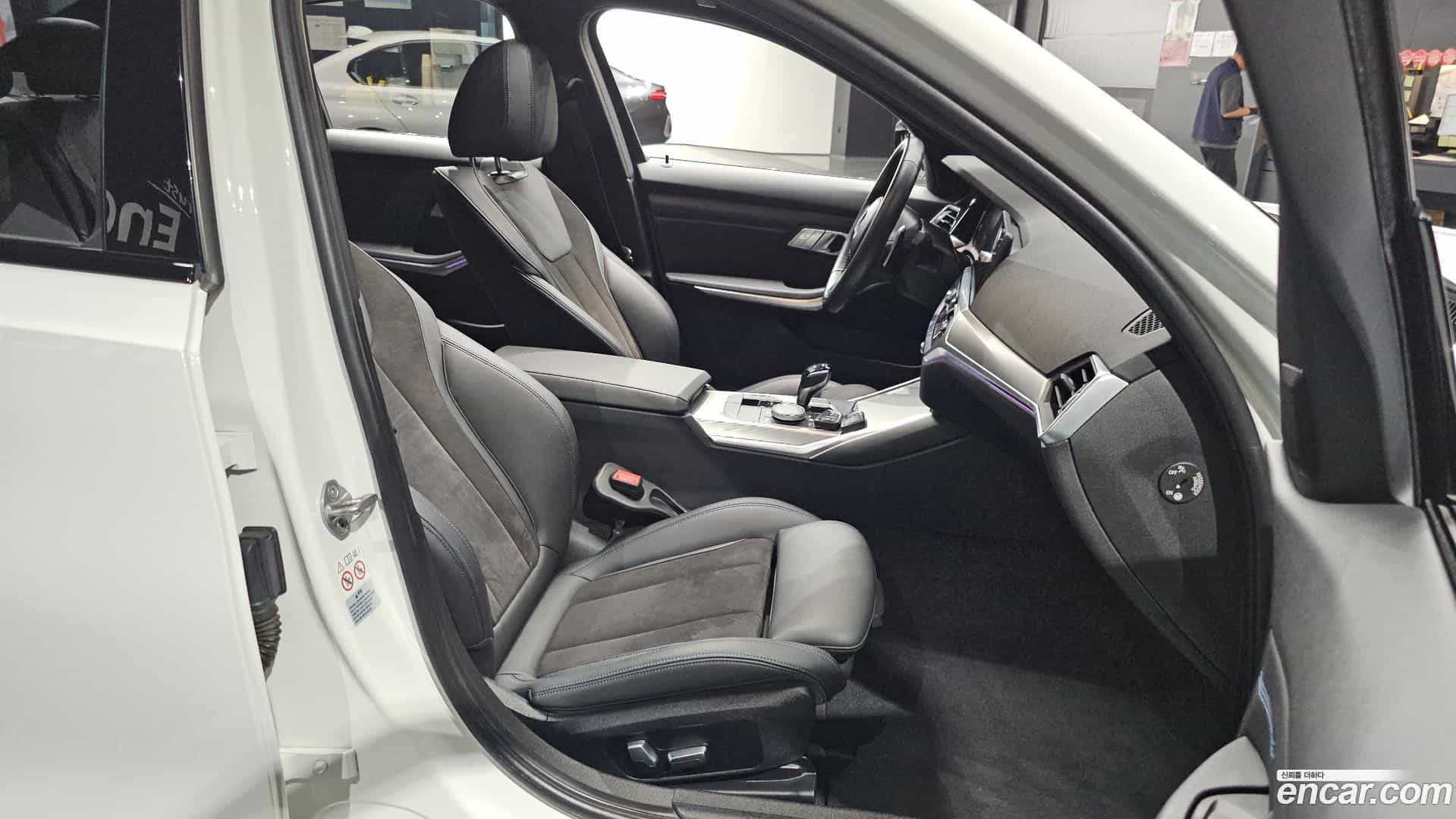 3-Series BMW 2022.2-OPTION-016