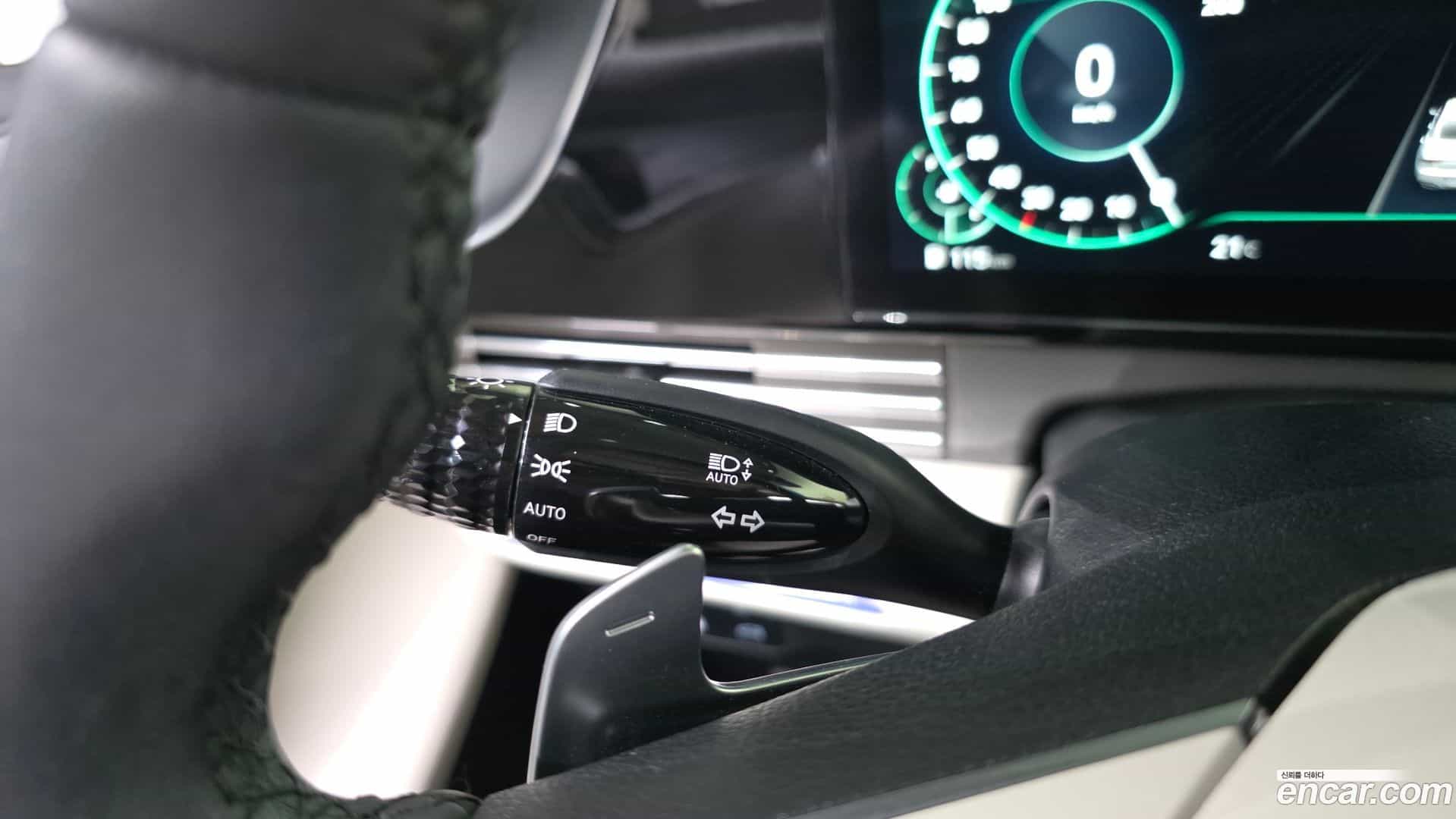 Grandeur Hyundai 2021.11-OPTION-046