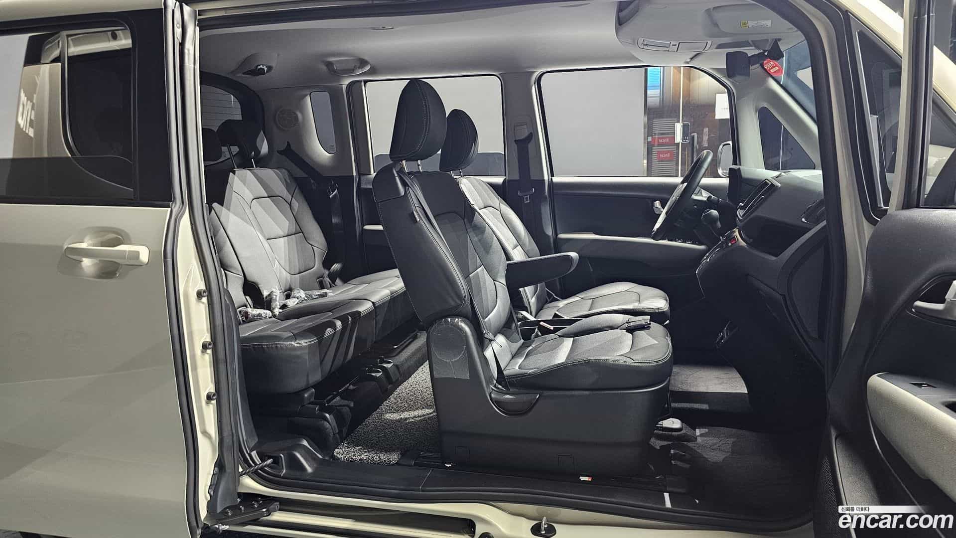 RAY Kia 2023.8-OPTION-015