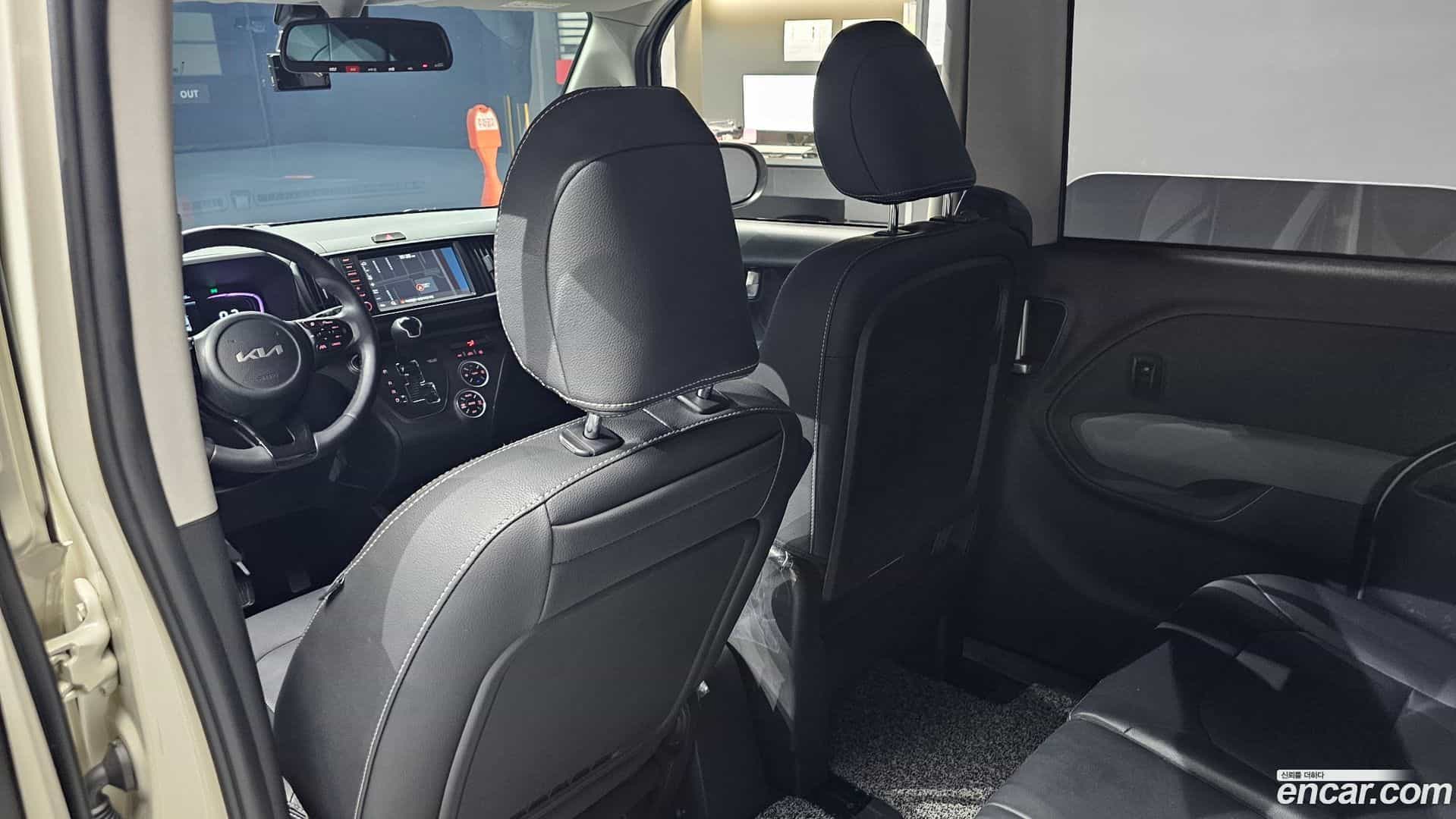 RAY Kia 2023.8-INNER-036