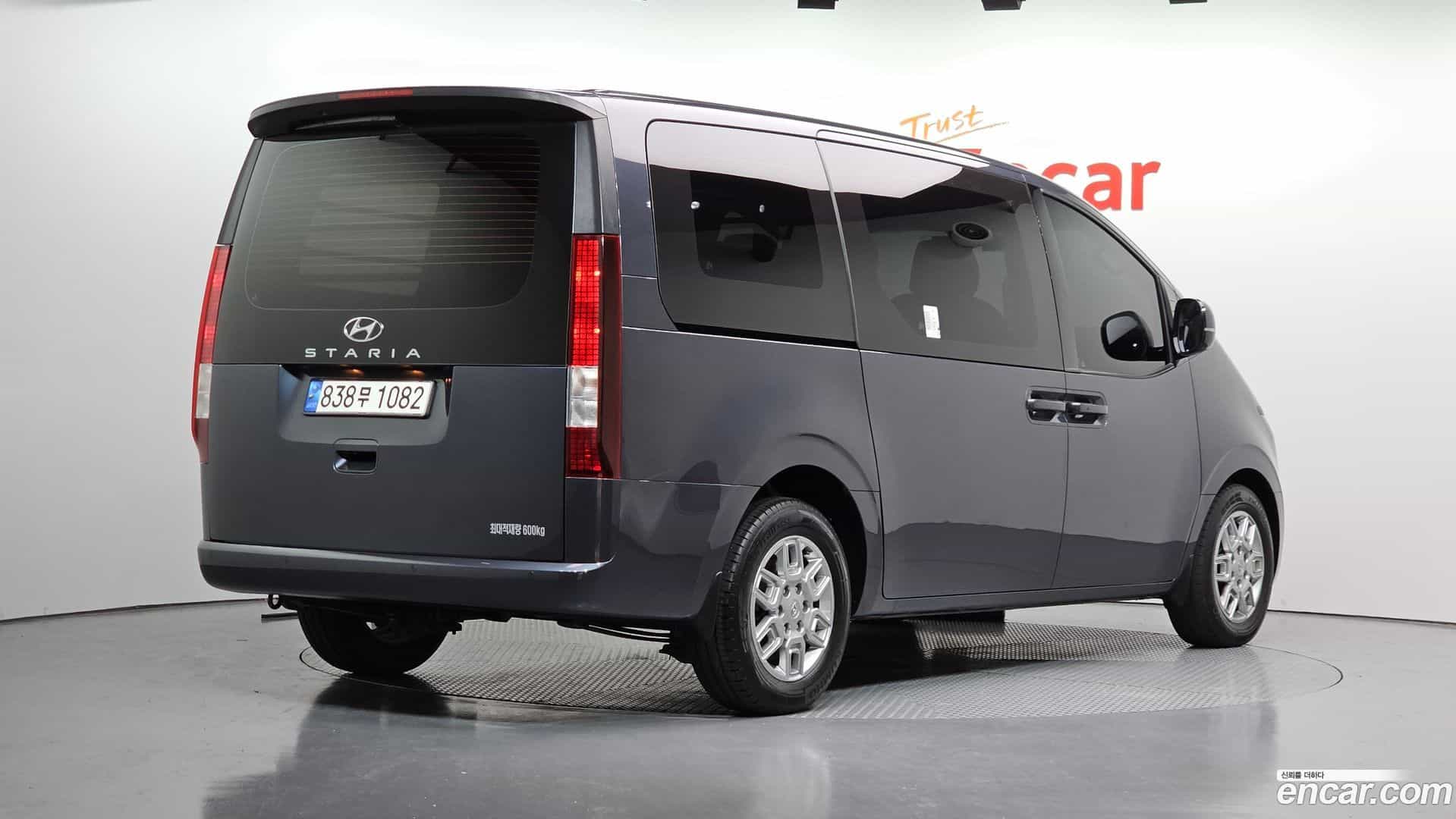 Staria Hyundai 2023.1-OUTER-002