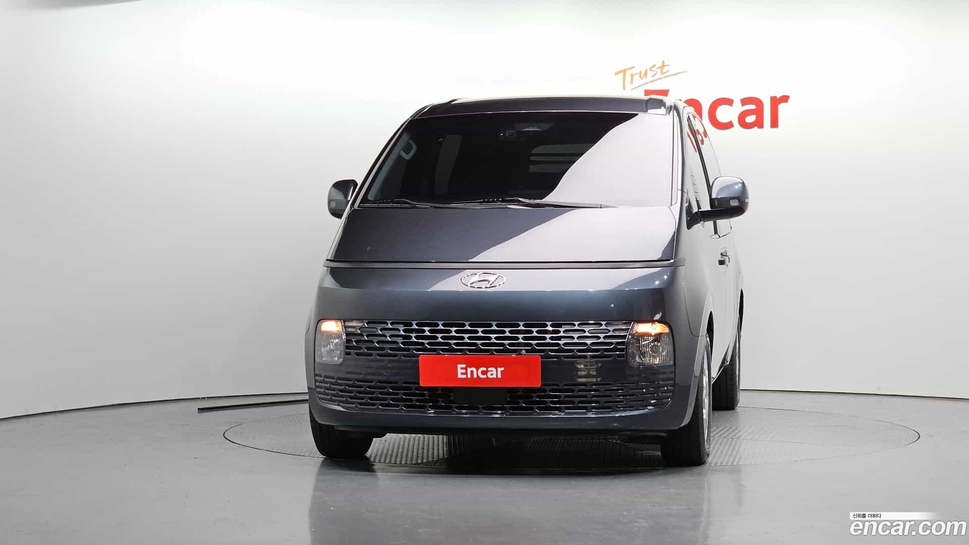 Staria Hyundai 2023.1-OUTER-003