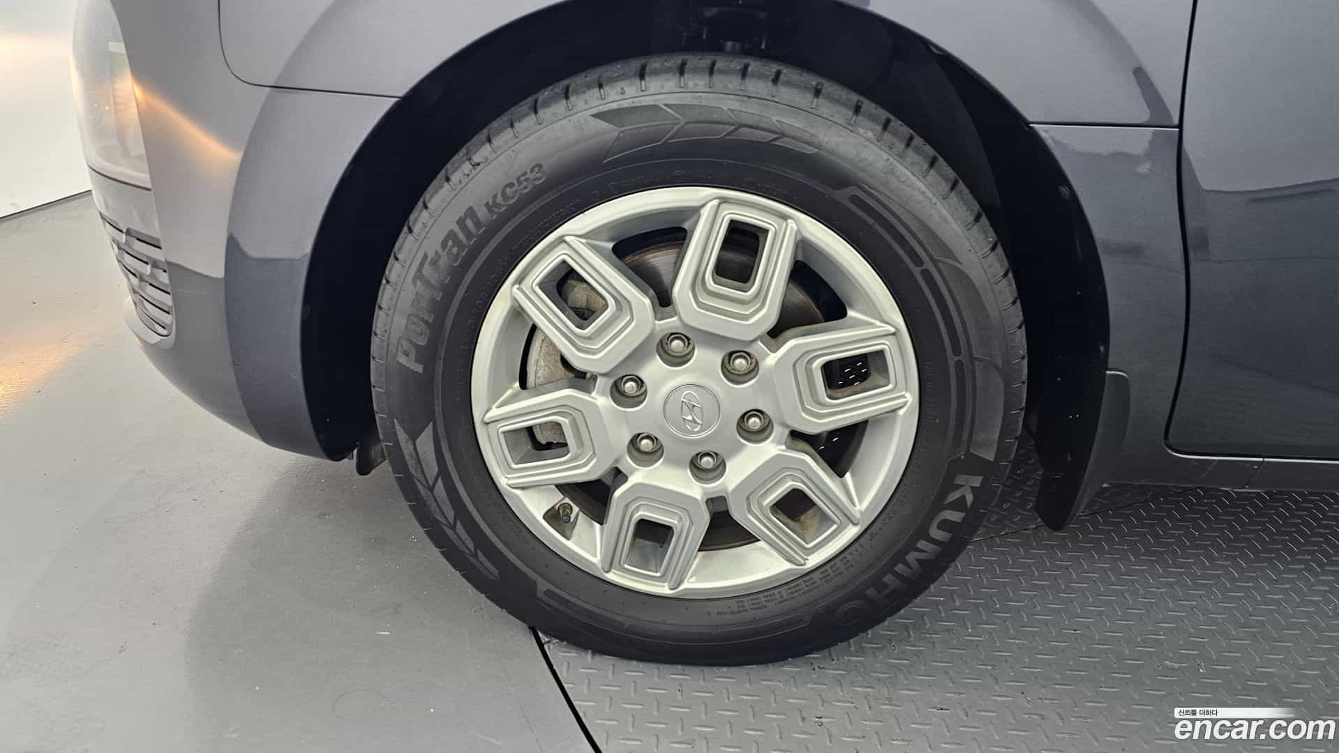 Staria Hyundai 2023.1-OUTER-005