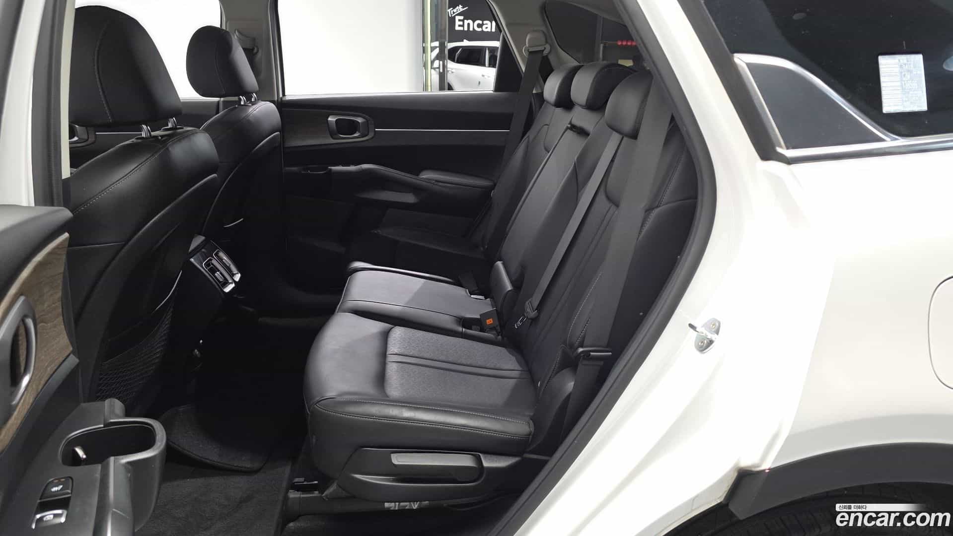 Sorento Kia 2021.11-INNER-036