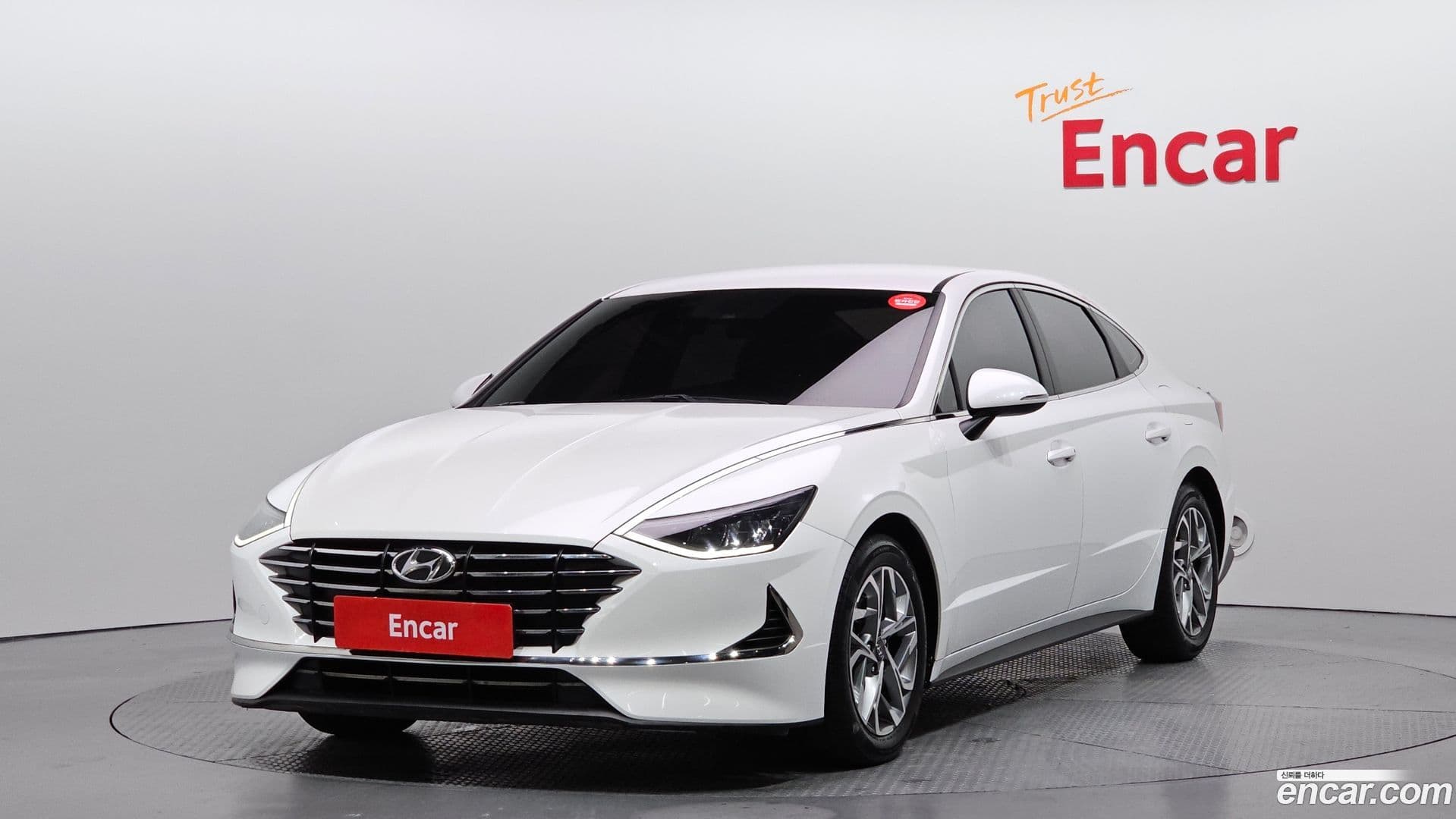 Main__Slider__Photo:Sonata Hyundai 2019.6-0