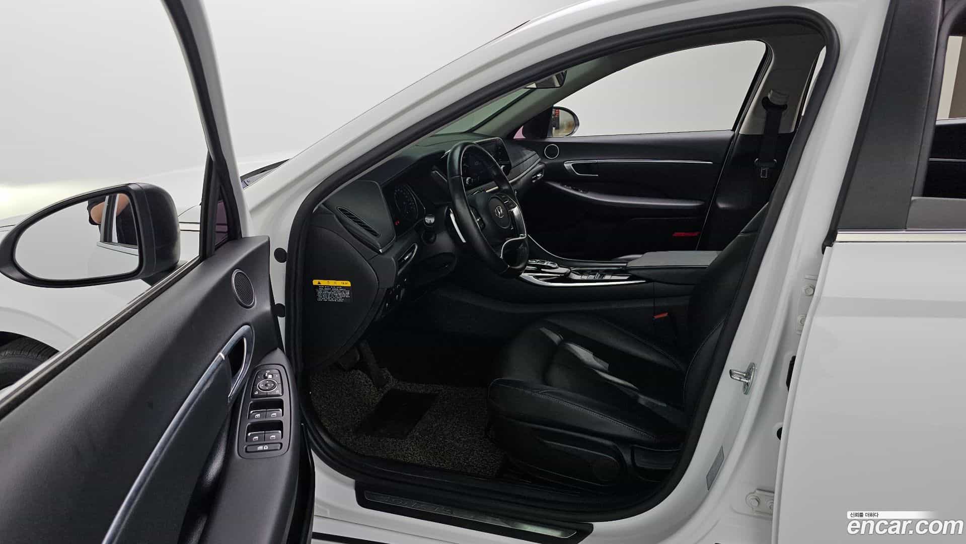Sonata Hyundai 2019.6-INNER-010