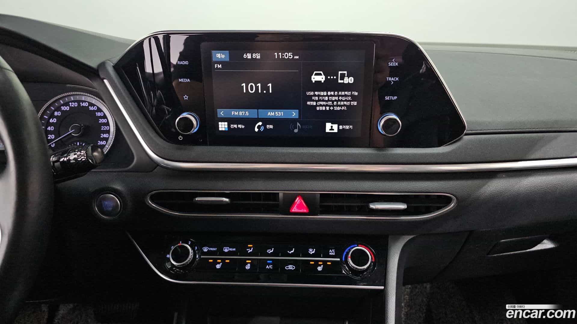 Sonata Hyundai 2019.6-OPTION-016