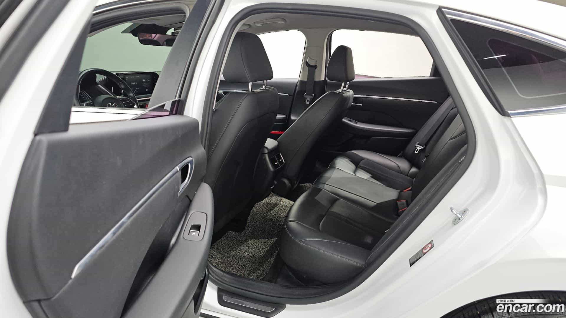 Sonata Hyundai 2019.6-OPTION-023