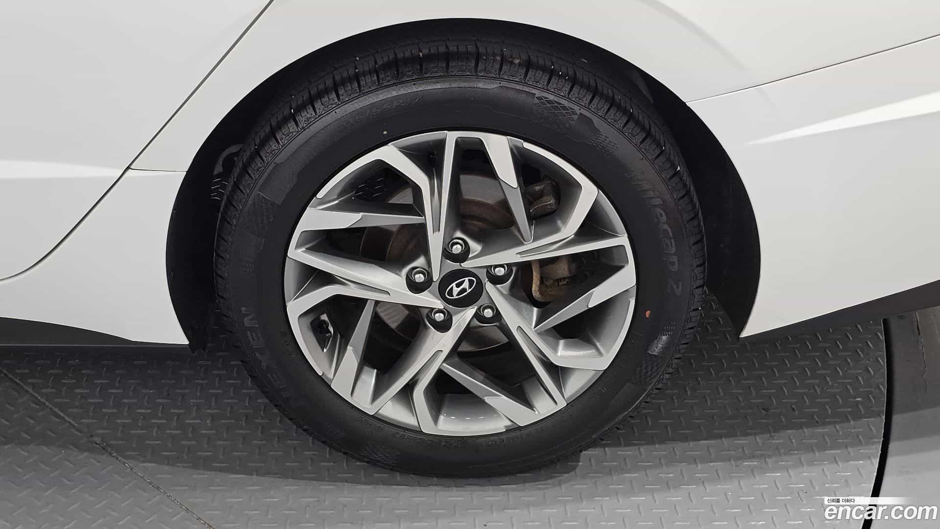 Sonata Hyundai 2019.6-OUTER-031