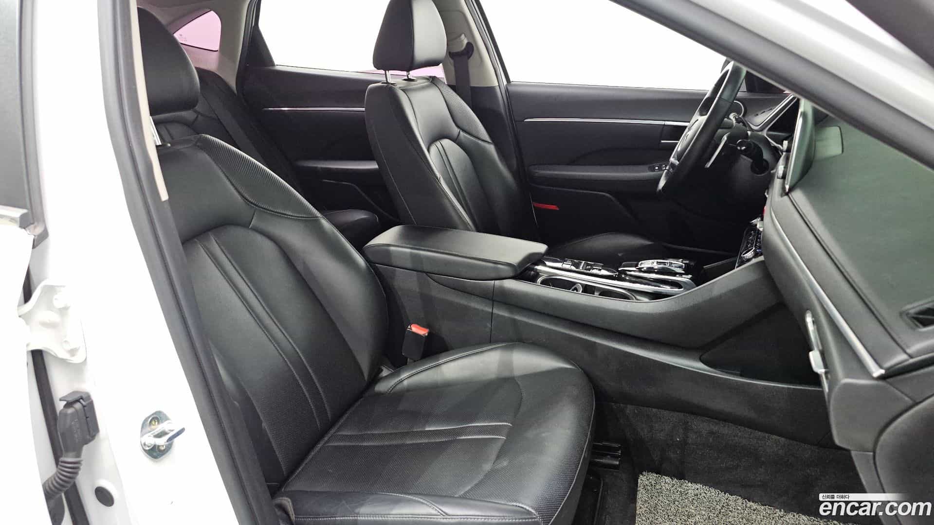 Sonata Hyundai 2019.6-INNER-036