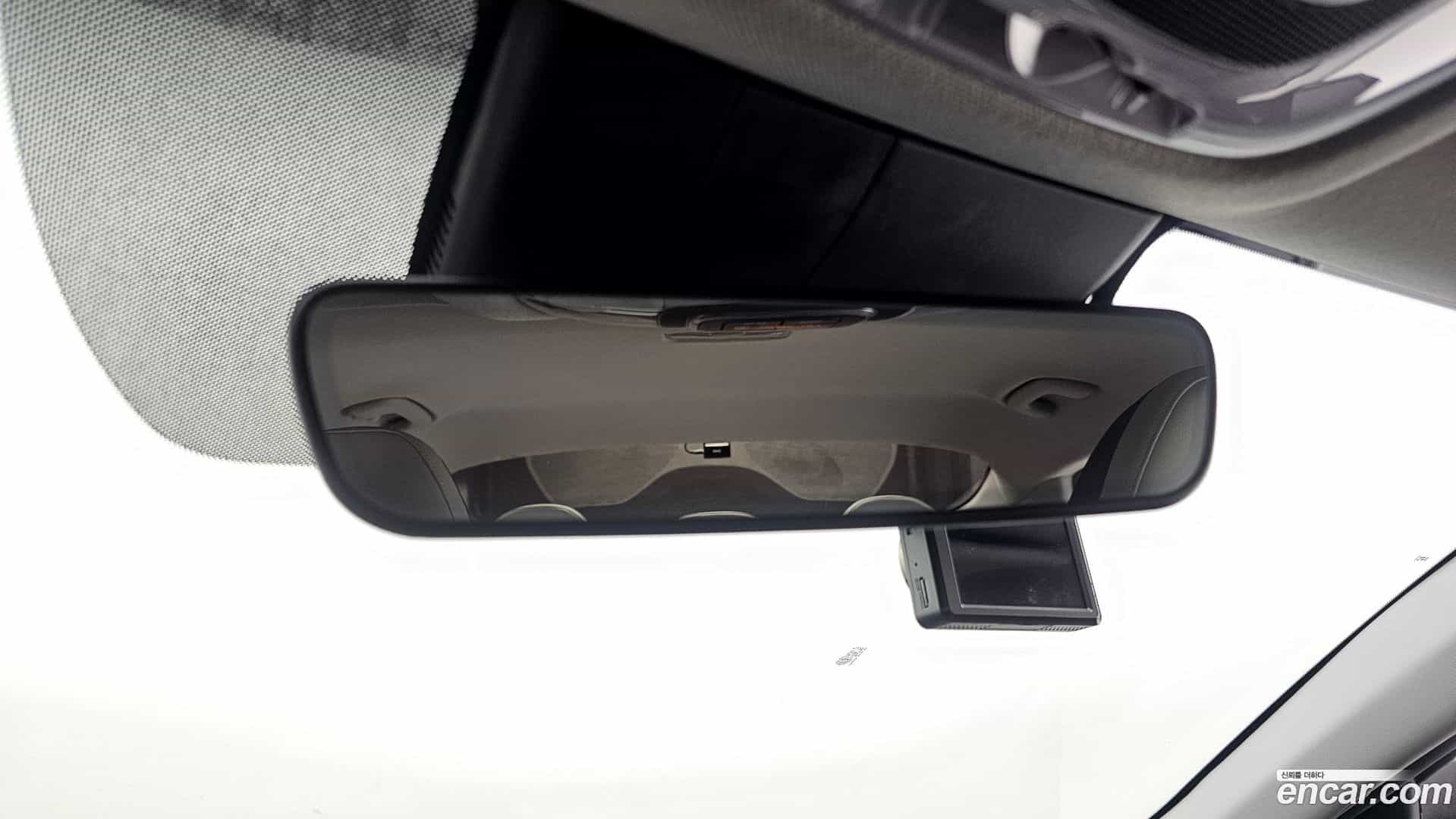 AVANTE Hyundai 2021.11-OPTION-023
