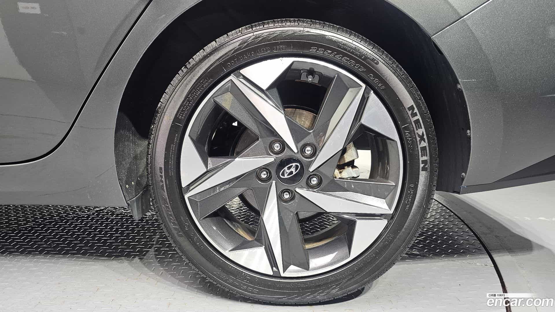 AVANTE Hyundai 2021.11-OUTER-031
