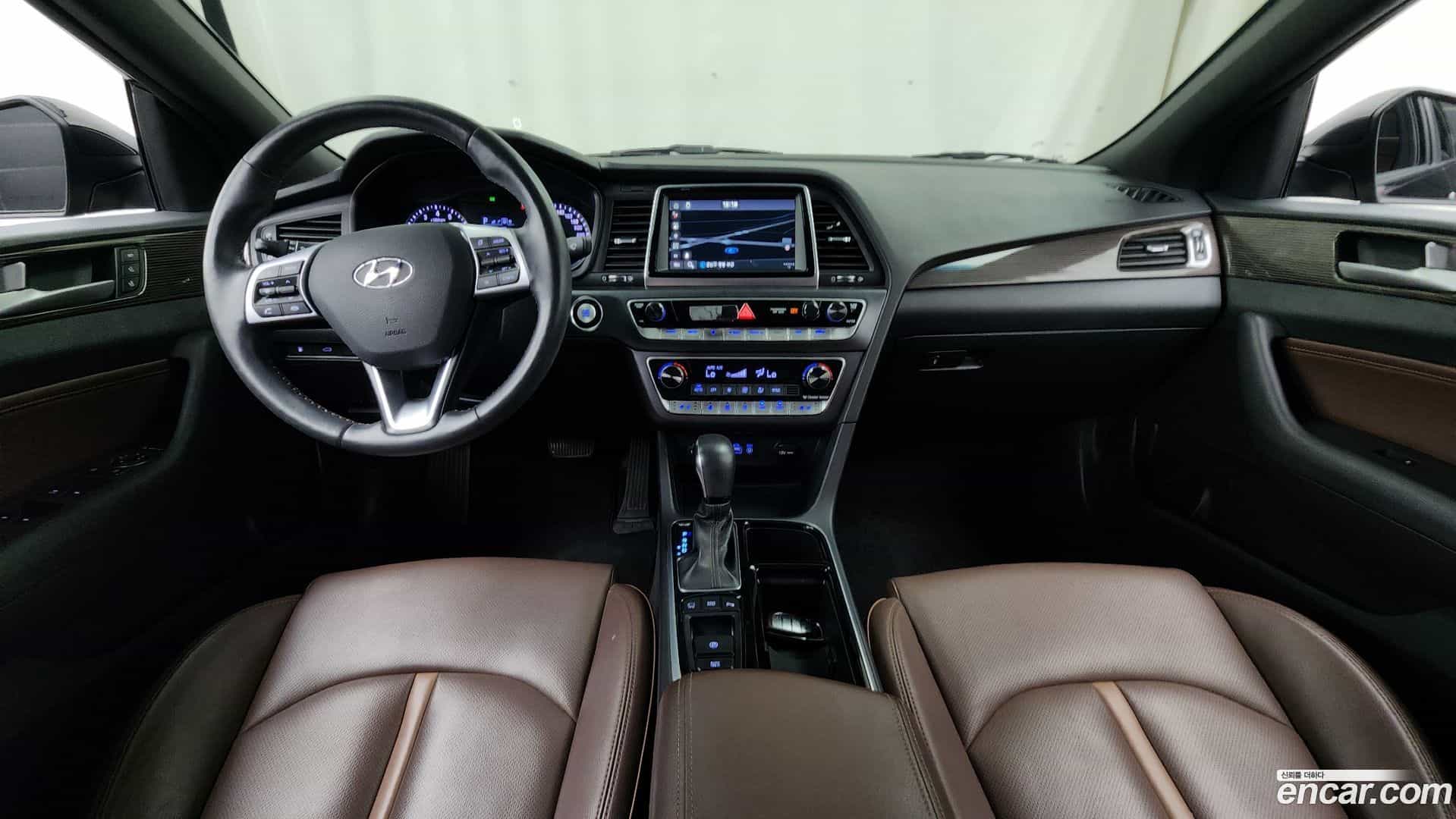 Sonata Hyundai 2018.7-INNER-007