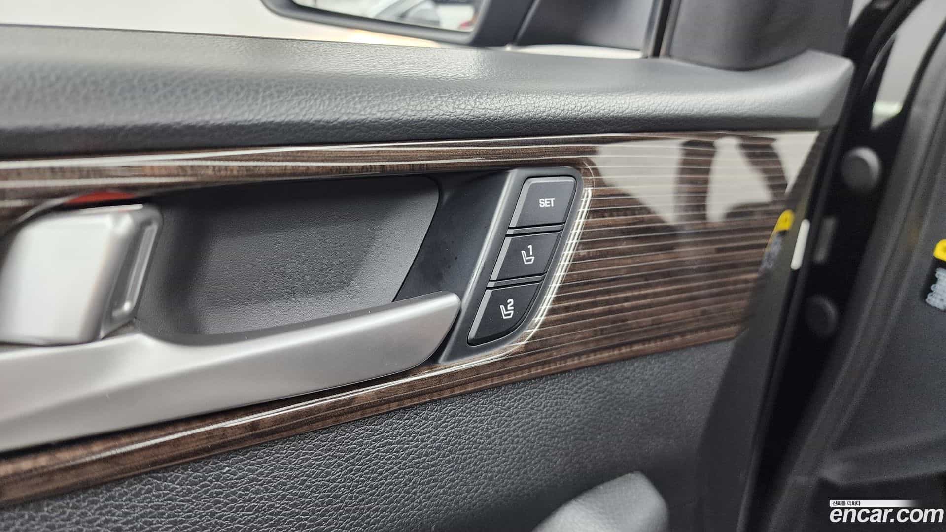 Sonata Hyundai 2018.7-OPTION-043