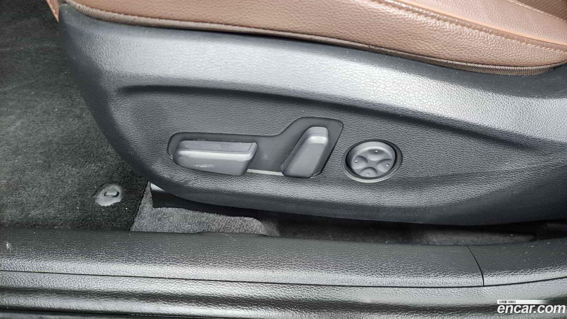 Sonata Hyundai 2018.7-OPTION-045