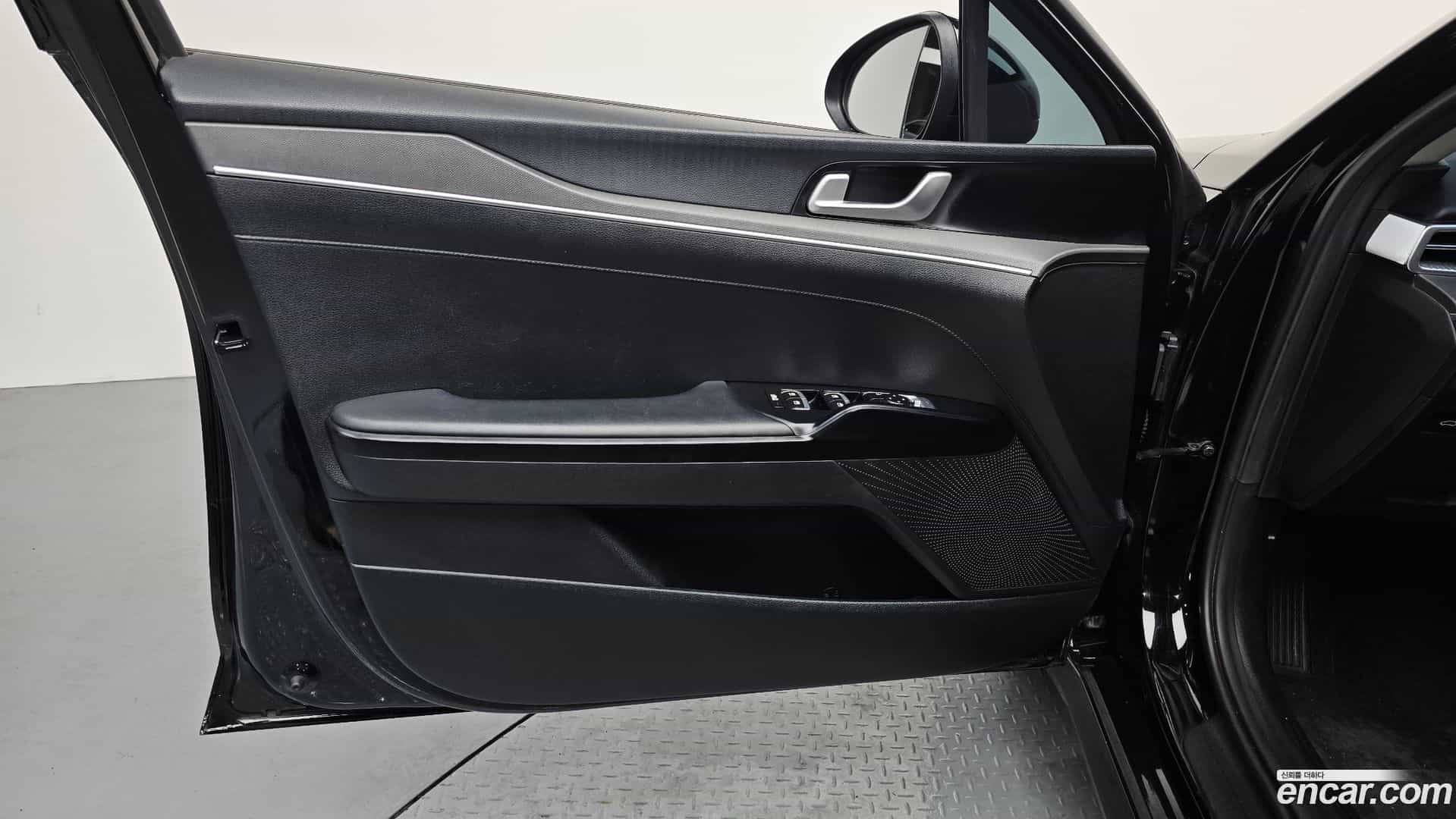 K5 Kia 2021.10-INNER-034