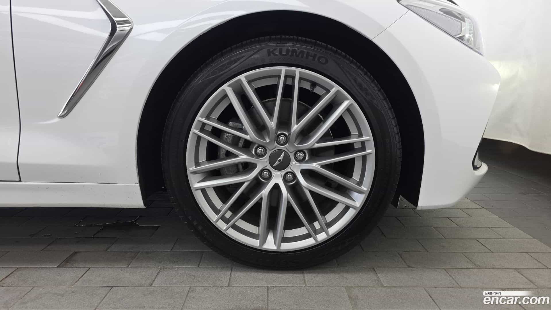 G70 Genesis 2019.6-OUTER-031