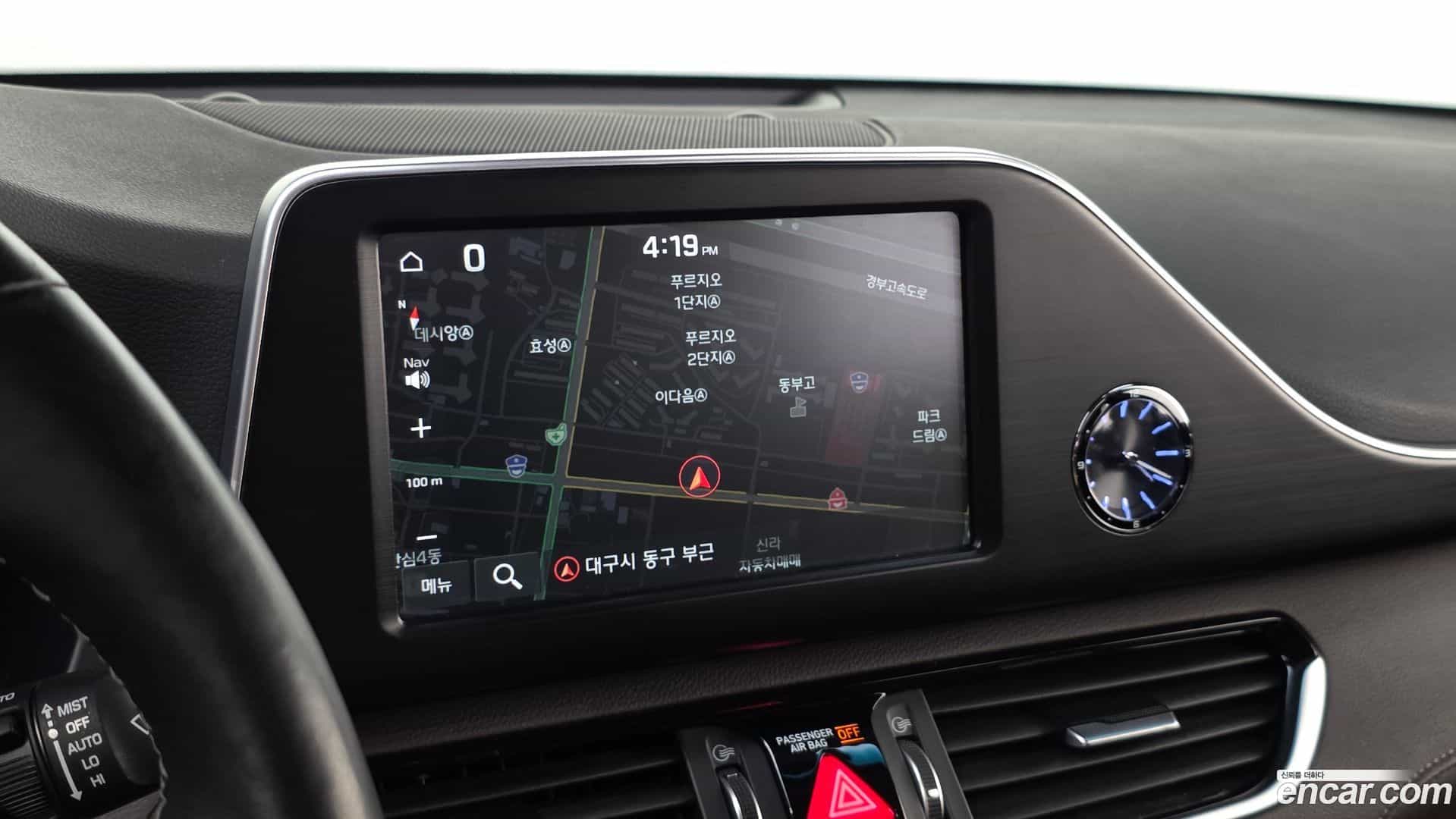 Grandeur Hyundai 2018.6-OPTION-017