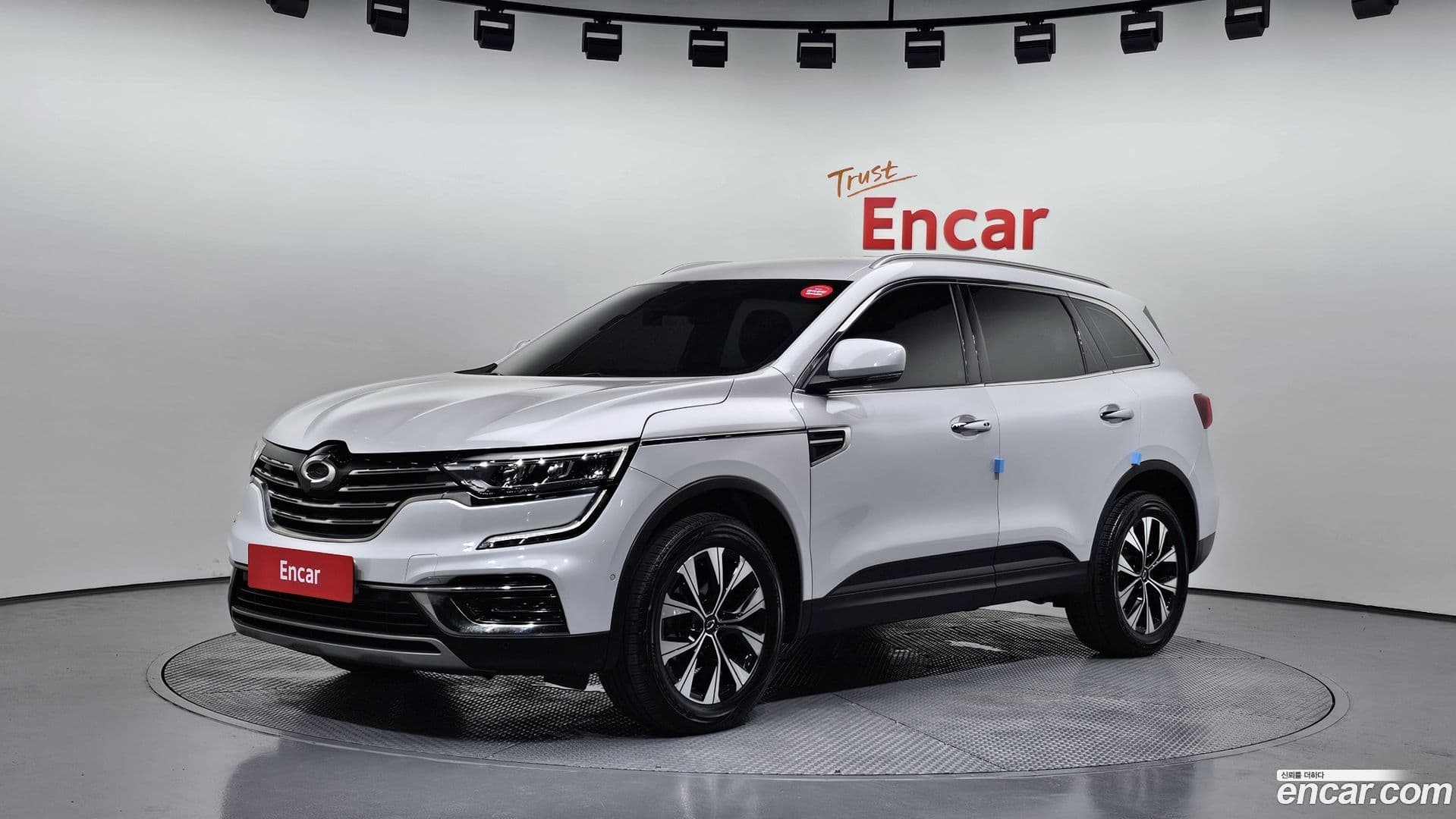 Main__Slider__Photo:QM6 Renault Korea 2023.1-0